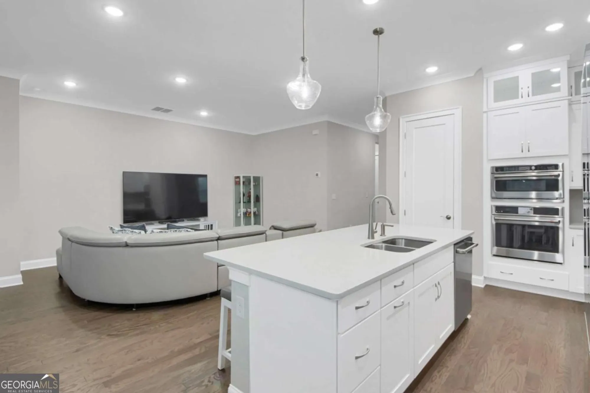 Property Slideshow image 53 of 58 | 6956 river rock dr, Flowery Branch, GA, 30542