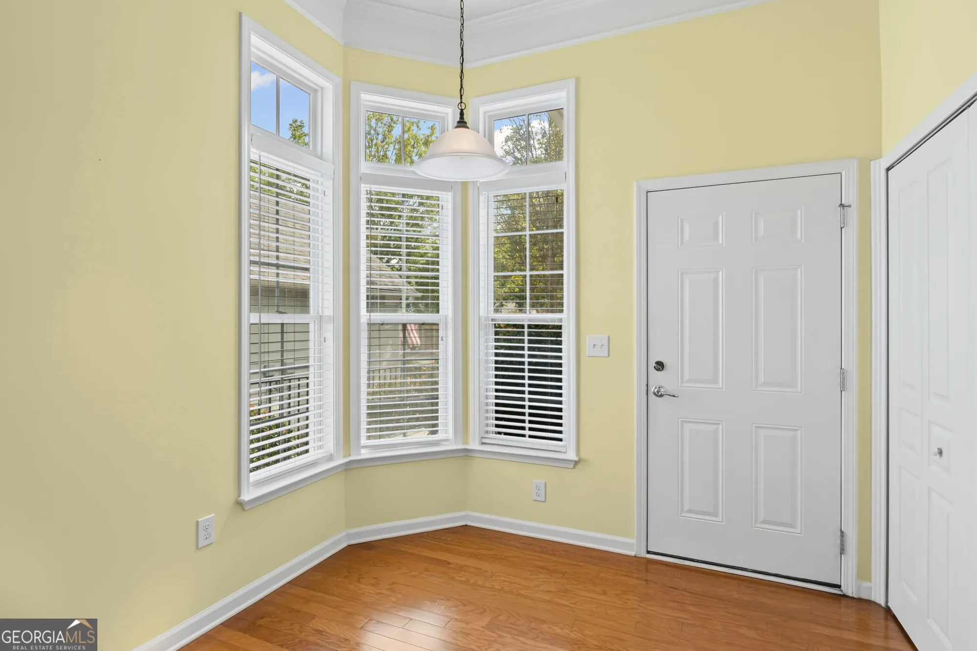 Property Slideshow image 15 of 72 | 129 begonia ct na, Griffin, GA, 30223