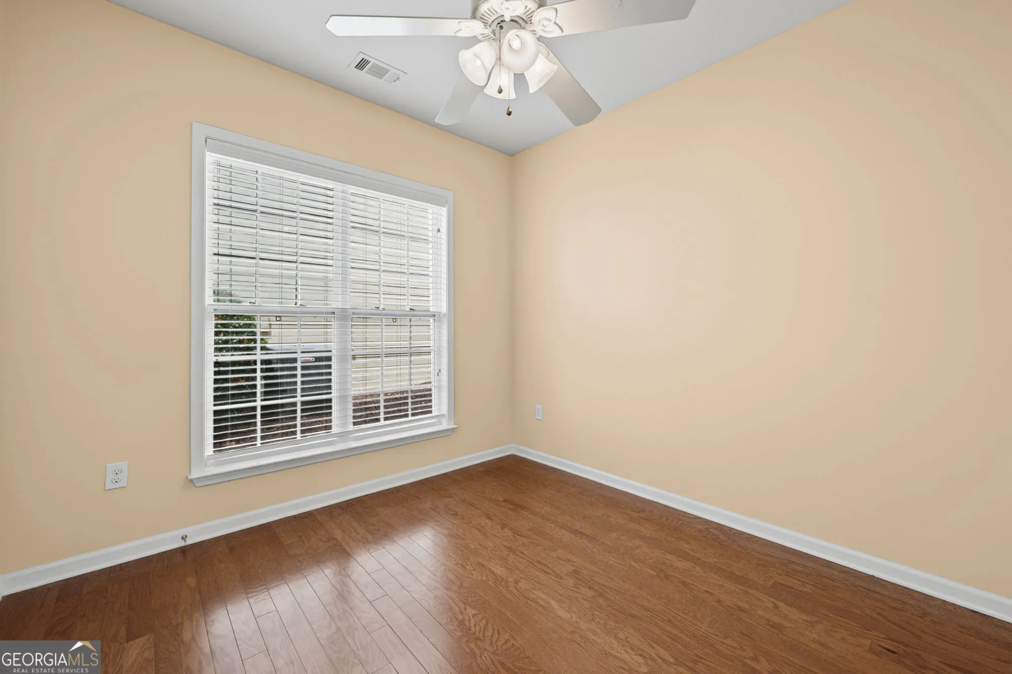Property Slideshow image 68 of 72 | 129 begonia ct na, Griffin, GA, 30223