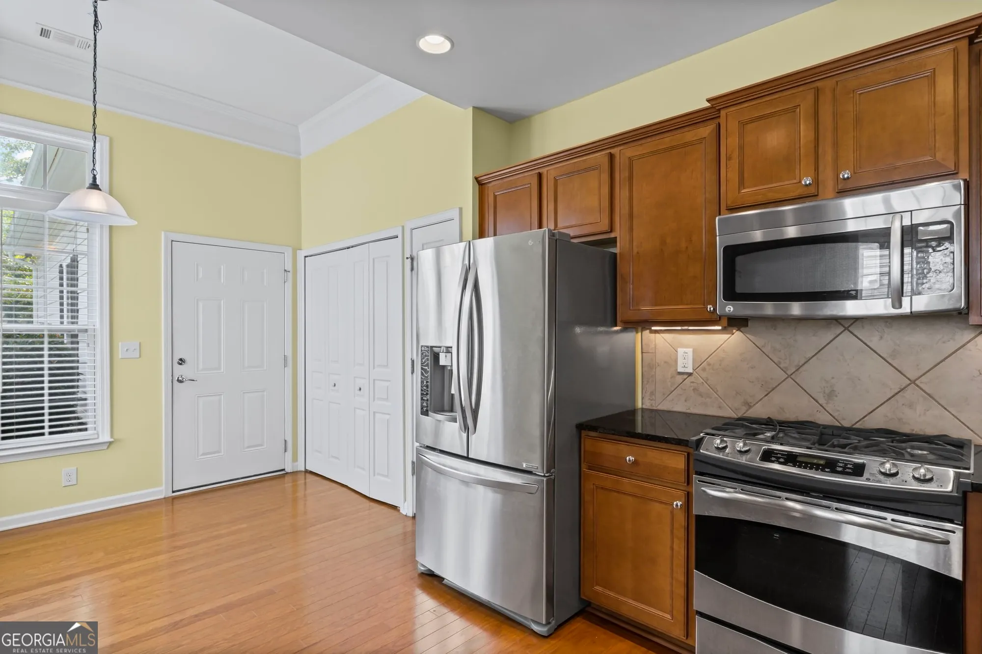 Property Slideshow image 13 of 72 | 129 begonia ct na, Griffin, GA, 30223