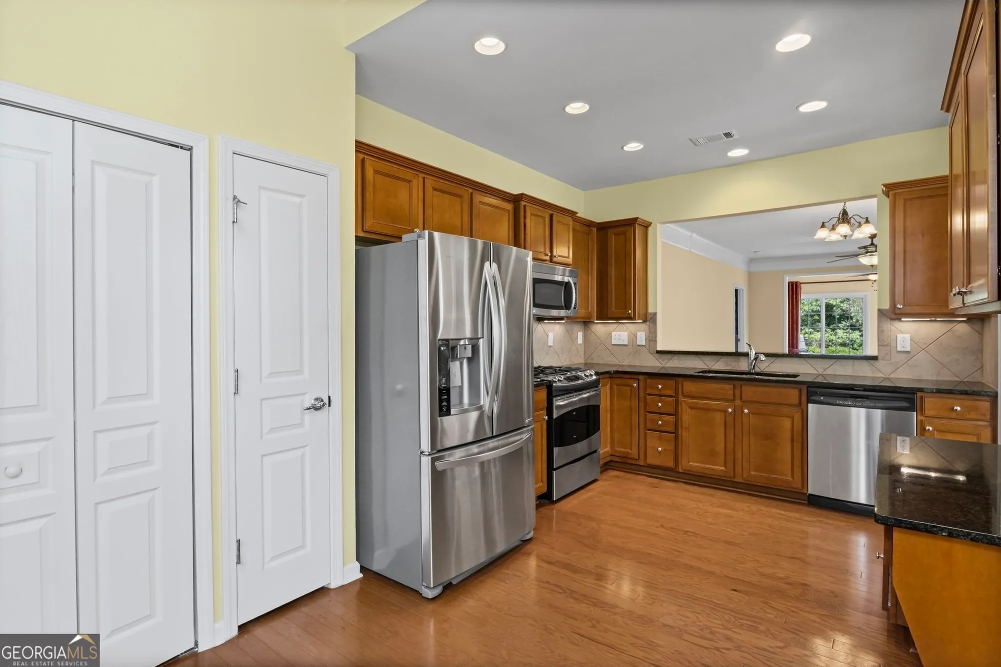 Property Slideshow image 16 of 72 | 129 begonia ct na, Griffin, GA, 30223