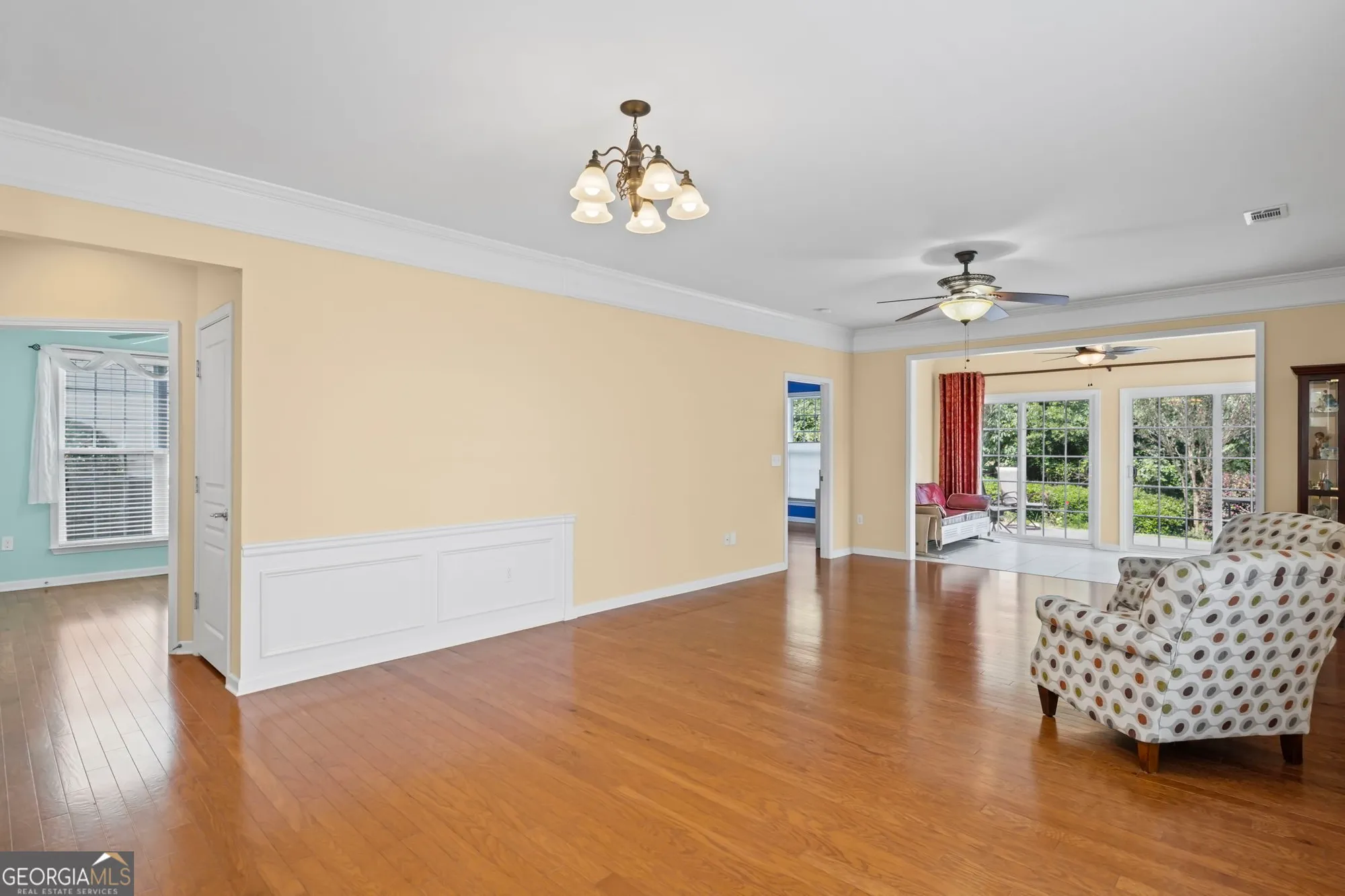 Property Slideshow image 7 of 72 | 129 begonia ct na, Griffin, GA, 30223