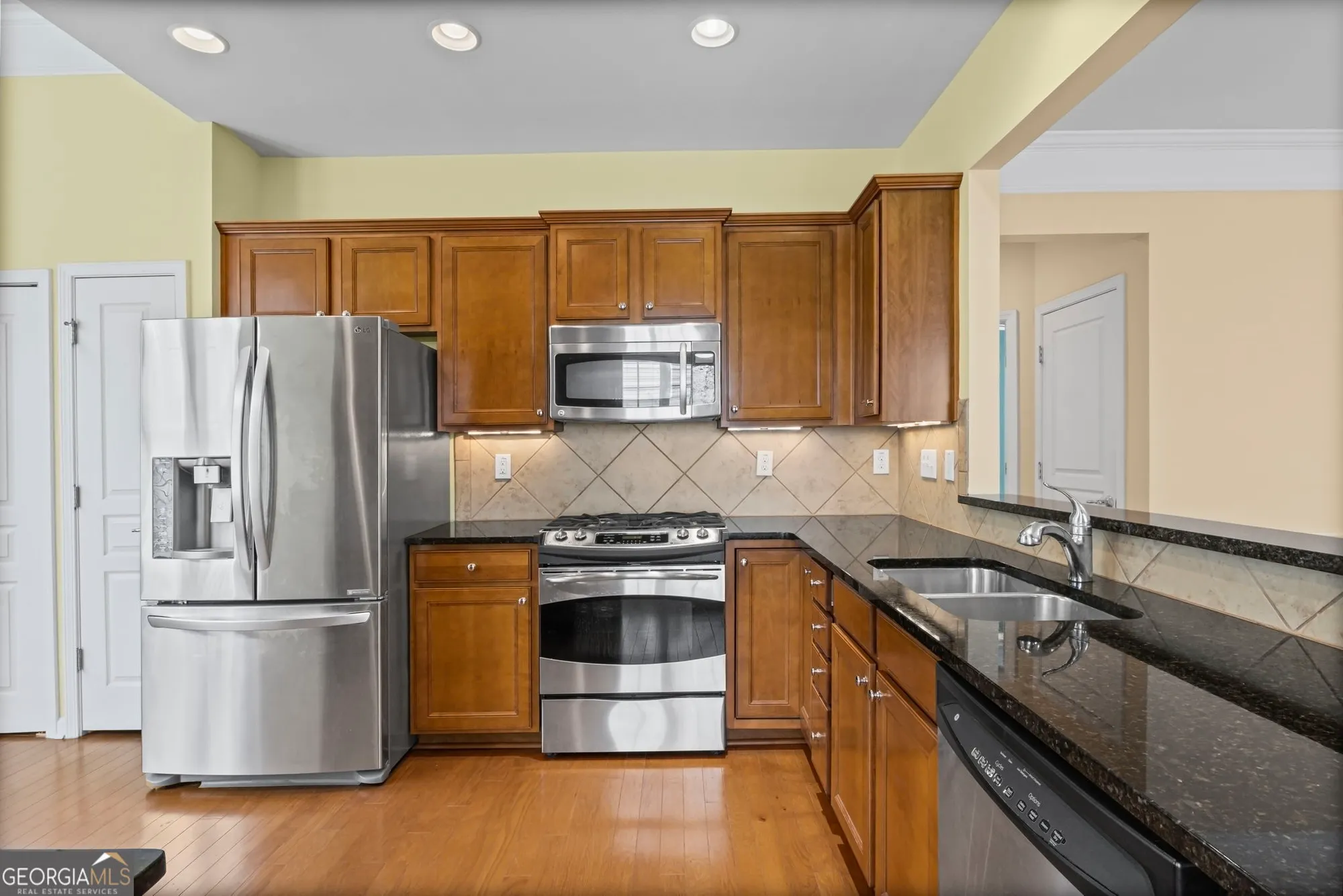 Property Slideshow image 9 of 72 | 129 begonia ct na, Griffin, GA, 30223