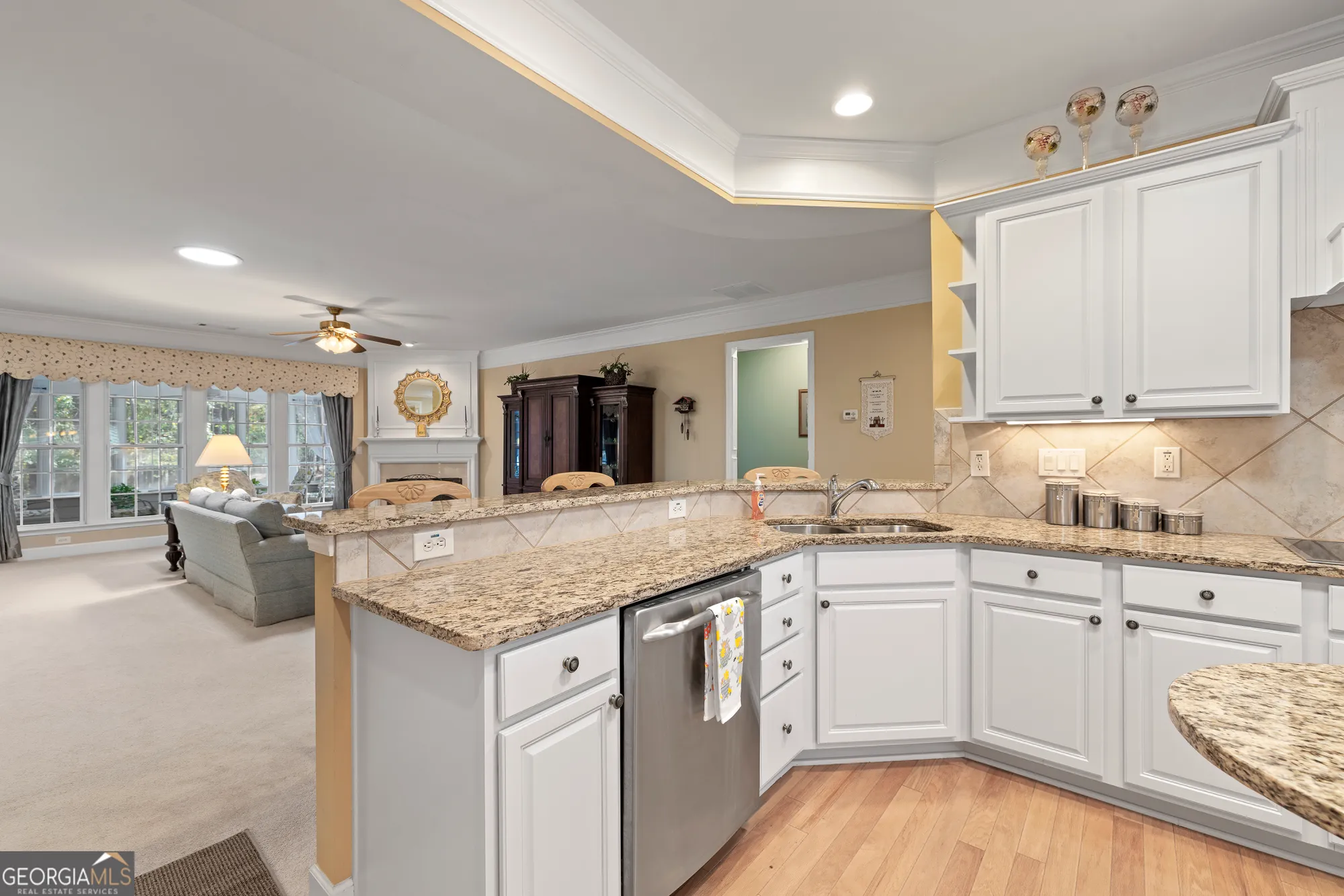 Property Slideshow image 15 of 59 | 1031 delconee pl, Greensboro, GA, 30642