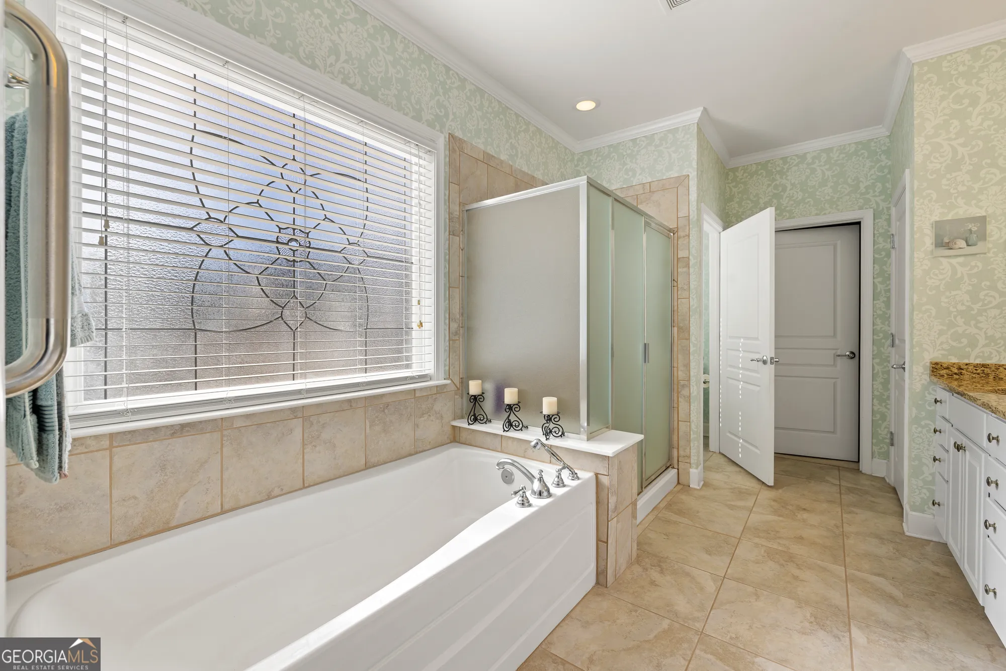 Property Slideshow image 40 of 59 | 1031 delconee pl, Greensboro, GA, 30642