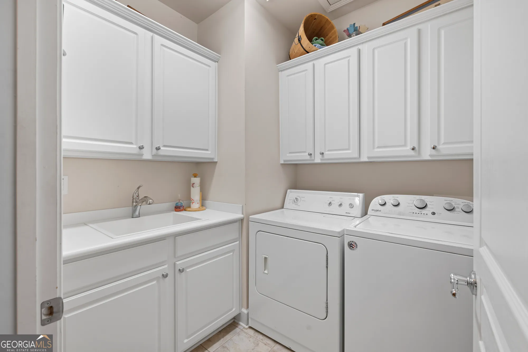 Property Slideshow image 35 of 59 | 1031 delconee pl, Greensboro, GA, 30642