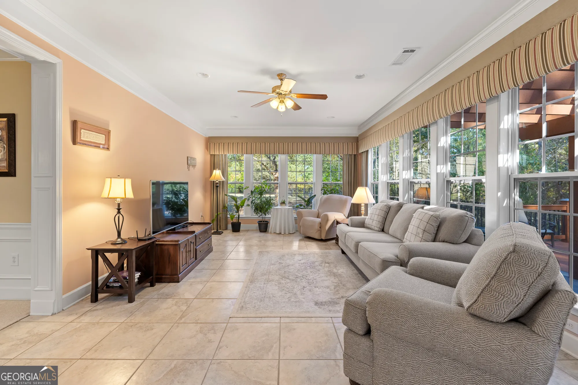 Property Slideshow image 28 of 59 | 1031 delconee pl, Greensboro, GA, 30642