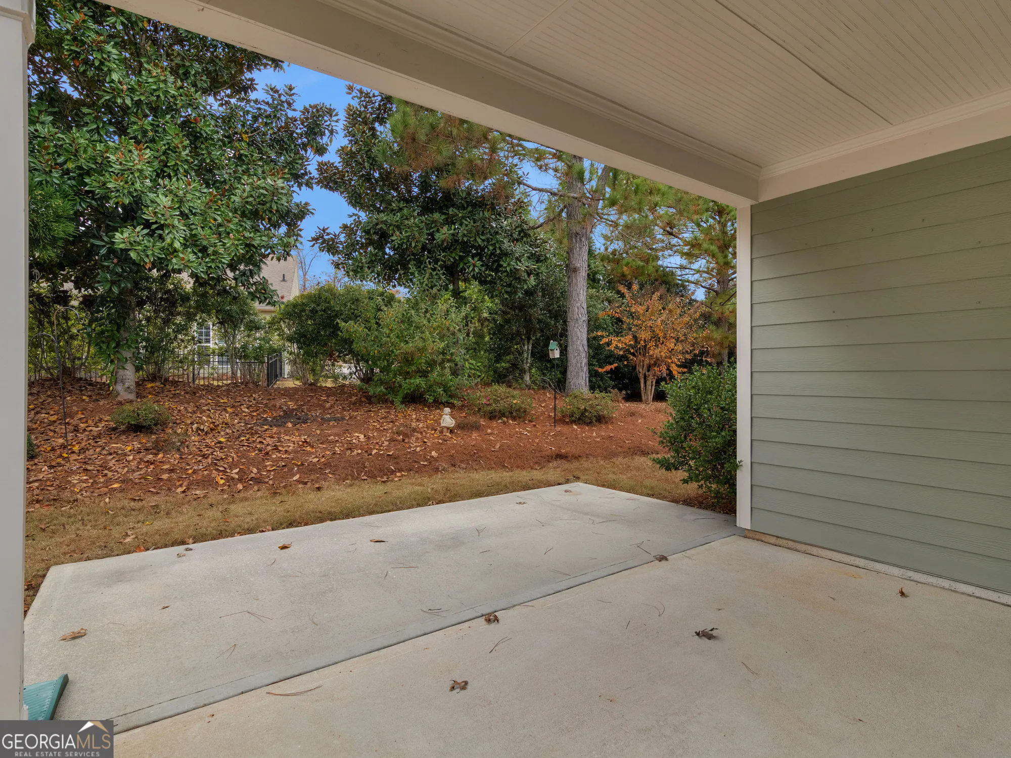 Property Slideshow image 10 of 74 | 818 eagle dr, Griffin, GA, 30223