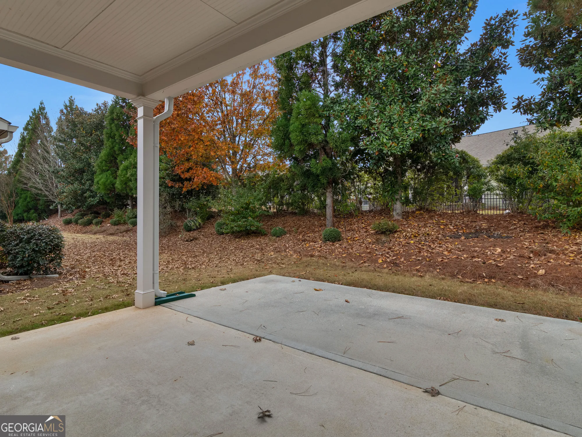Property Slideshow image 11 of 74 | 818 eagle dr, Griffin, GA, 30223
