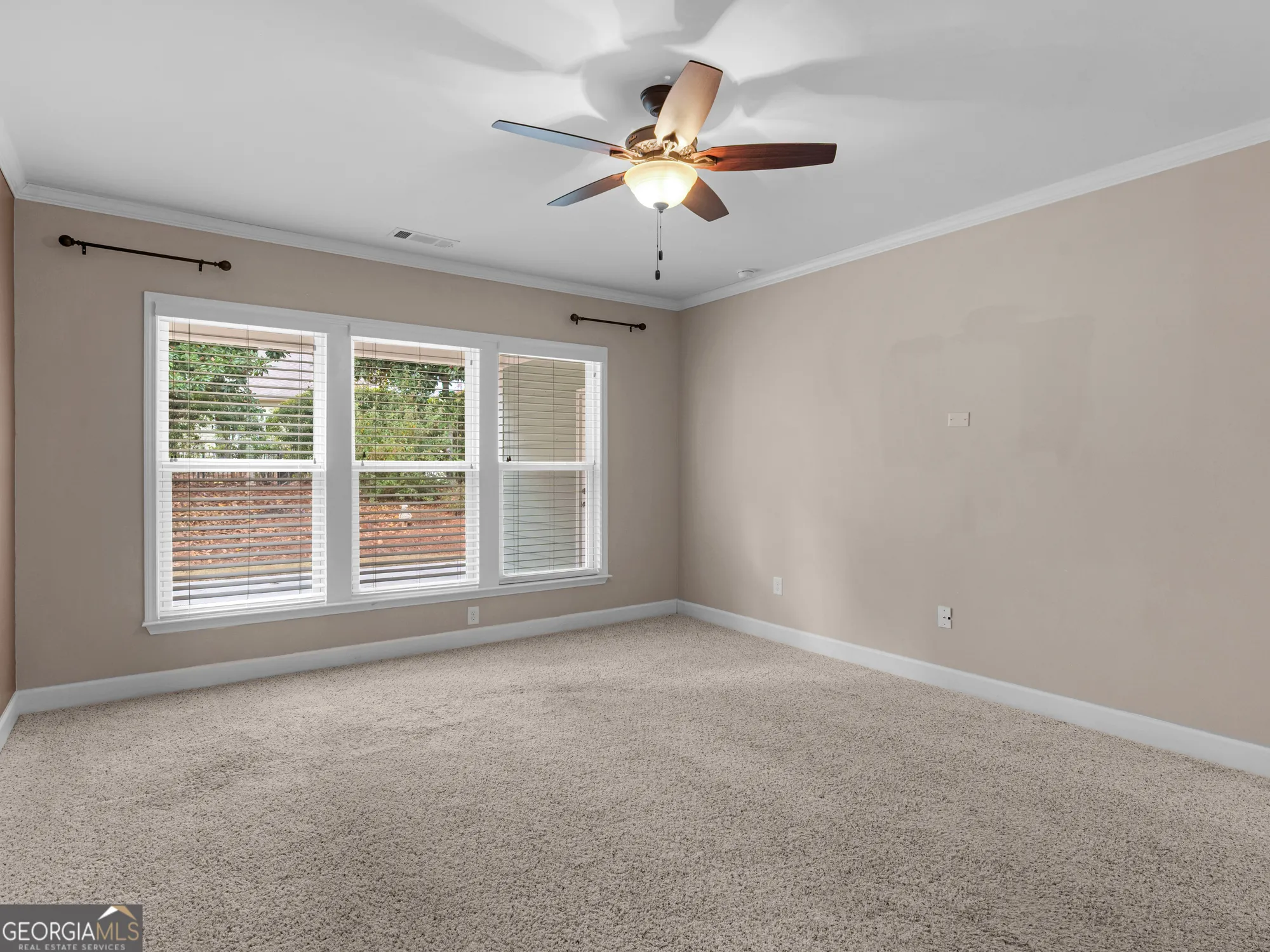 Property Slideshow image 48 of 74 | 818 eagle dr, Griffin, GA, 30223