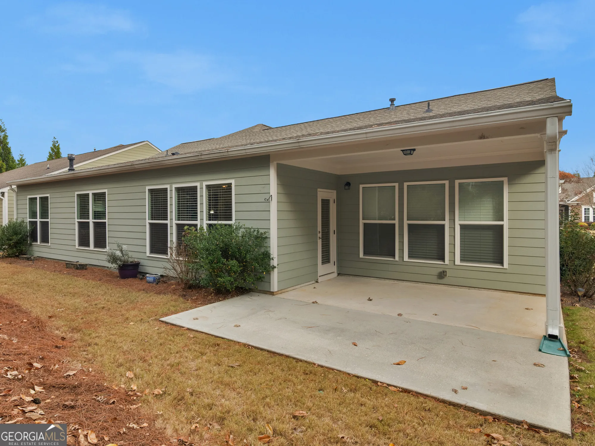 Property Slideshow image 9 of 74 | 818 eagle dr, Griffin, GA, 30223