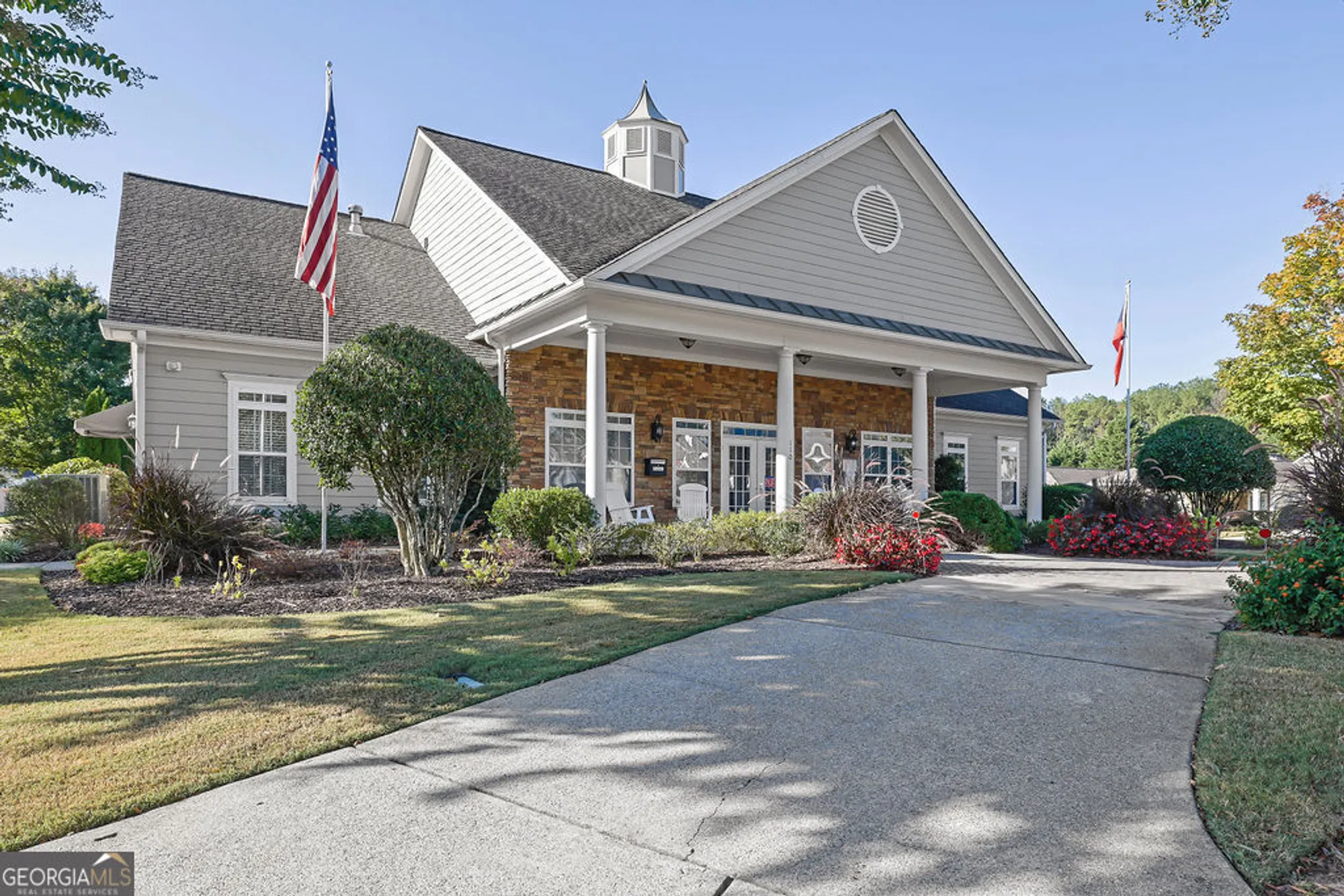 Property Slideshow image 35 of 36 | 134 abbey cir, Woodstock, GA, 30188