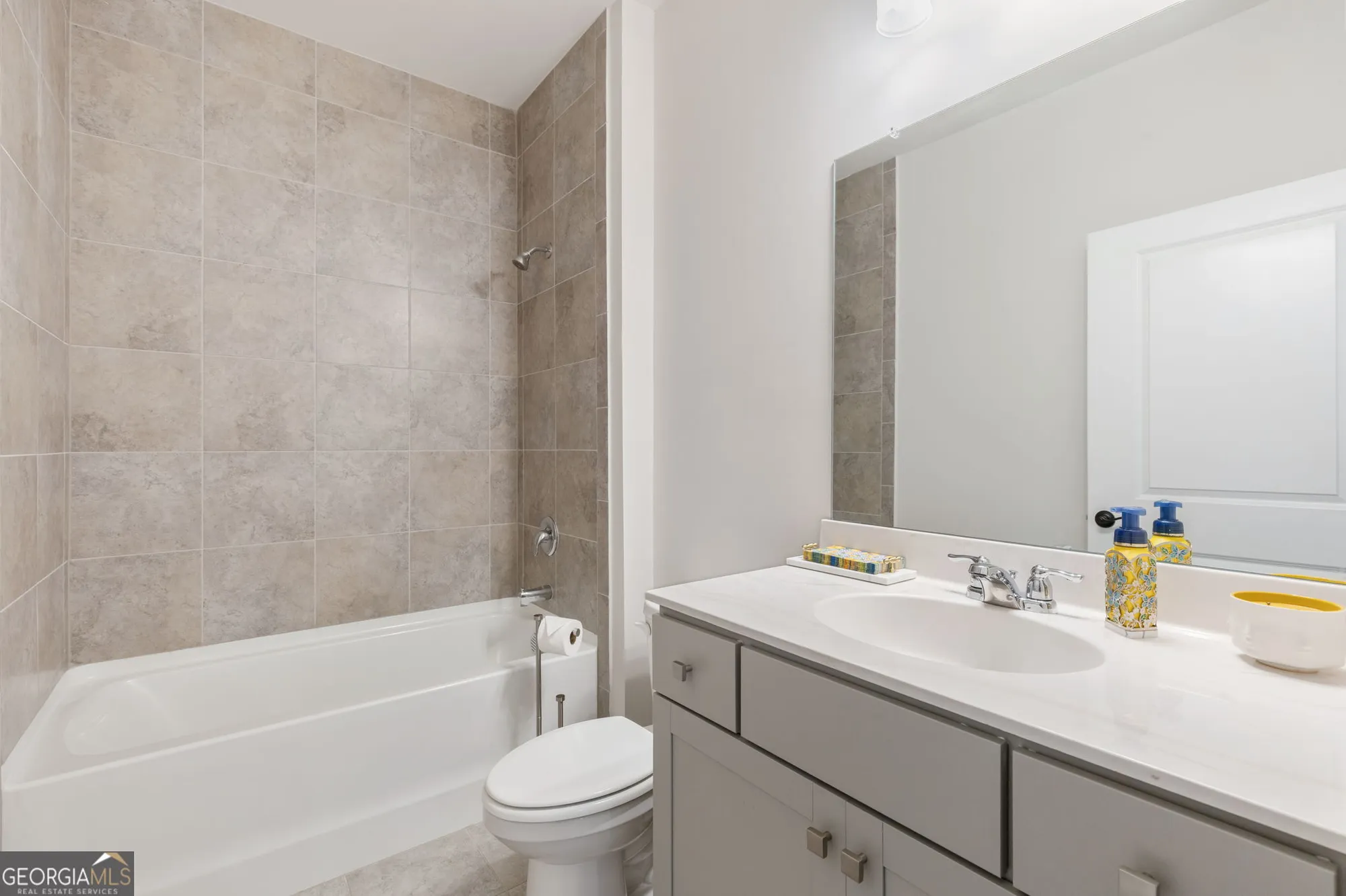 Property Slideshow image 22 of 48 | 5213 morrell rd, Hoschton, GA, 30548