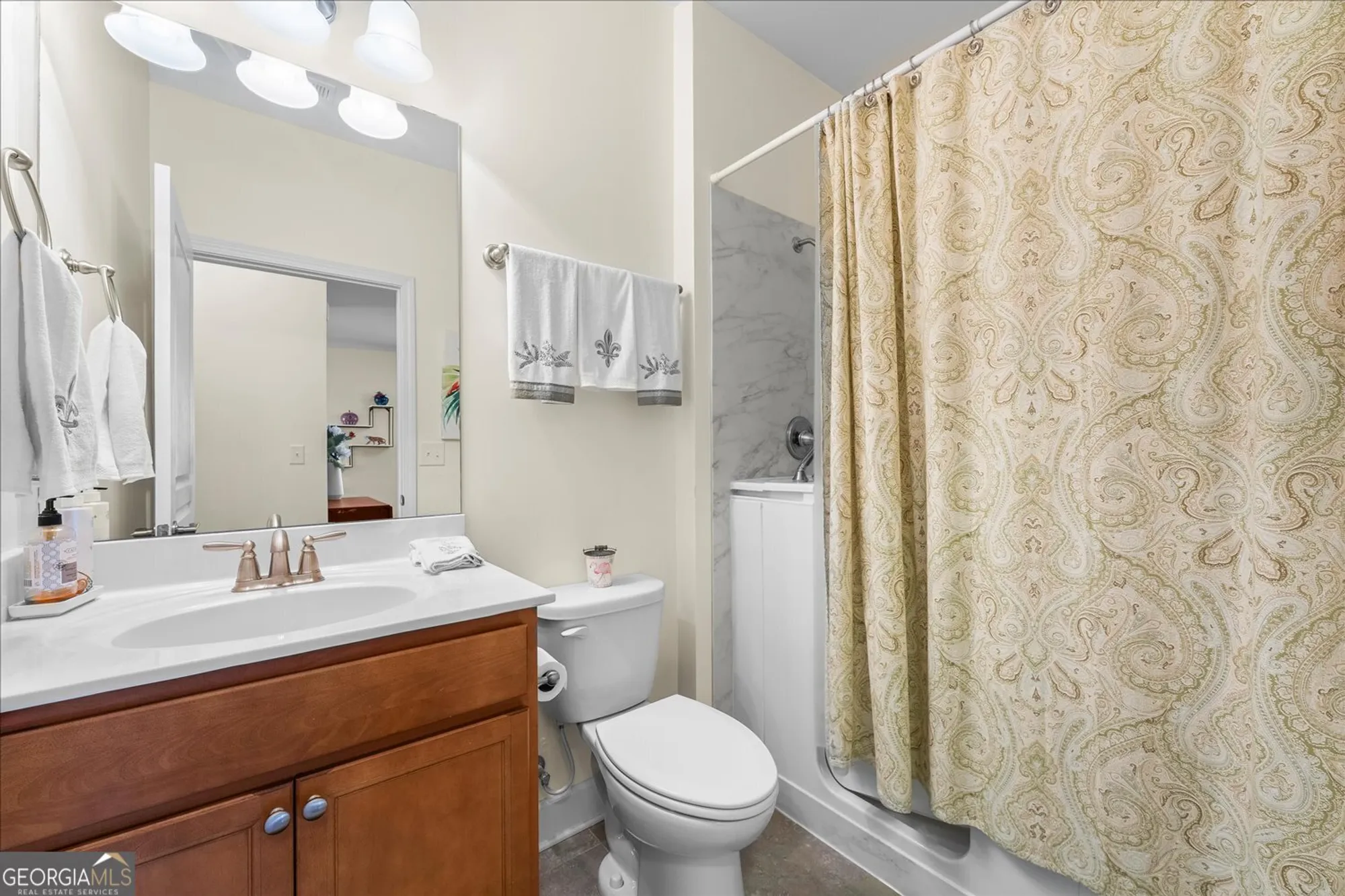 Property Slideshow image 9 of 45 | 1071 southern pine rd, Greensboro, GA, 30642