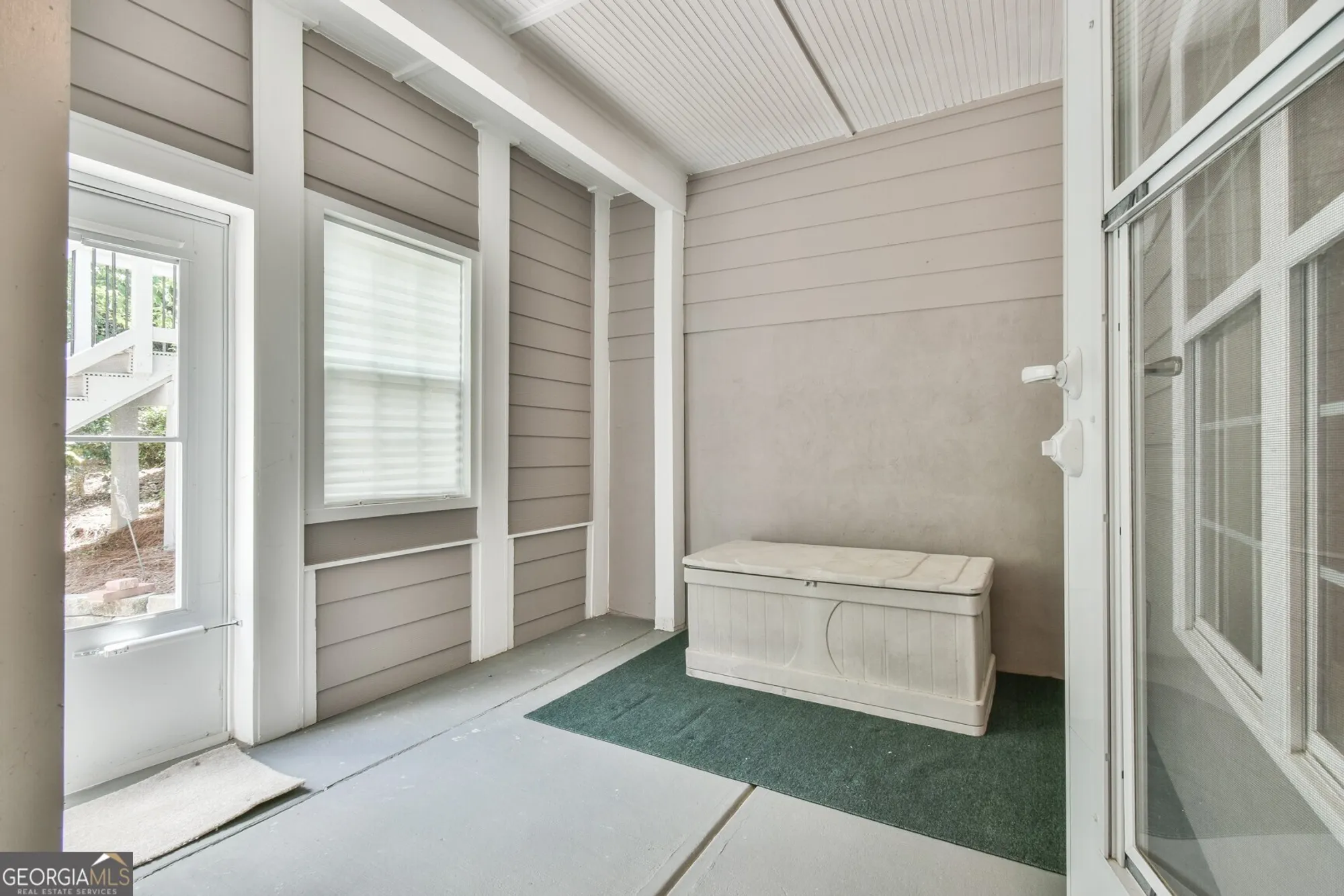 Property Slideshow image 33 of 45 | 6407 lantern rdg # 2, Hoschton, GA, 30548