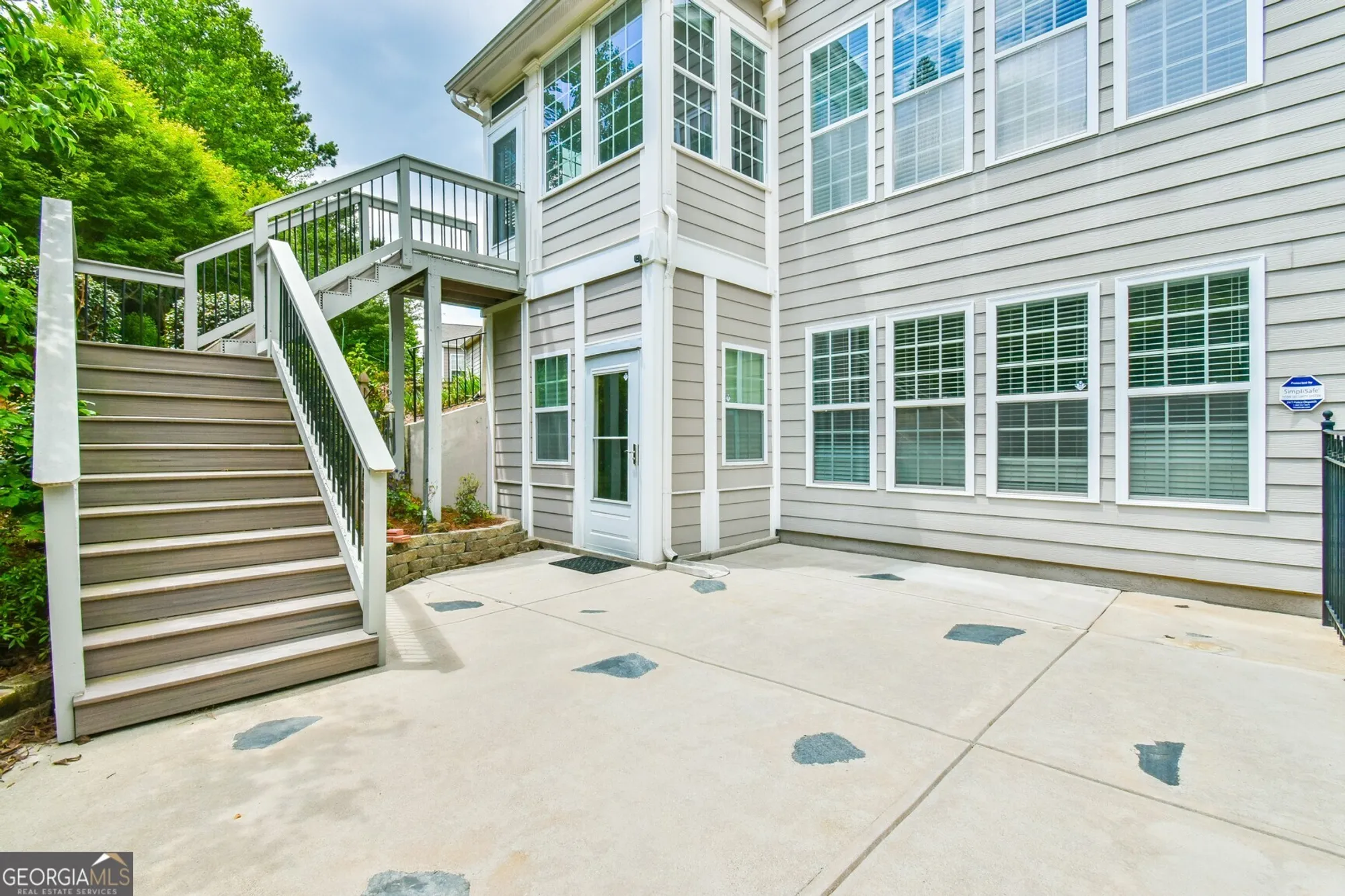 Property Slideshow image 39 of 45 | 6407 lantern rdg # 2, Hoschton, GA, 30548