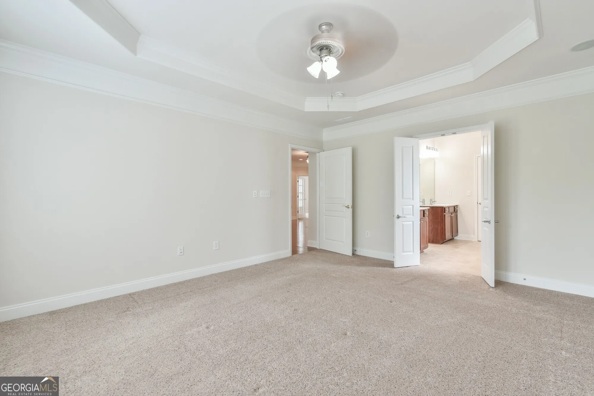 Property Slideshow image 17 of 45 | 6407 lantern rdg # 2, Hoschton, GA, 30548