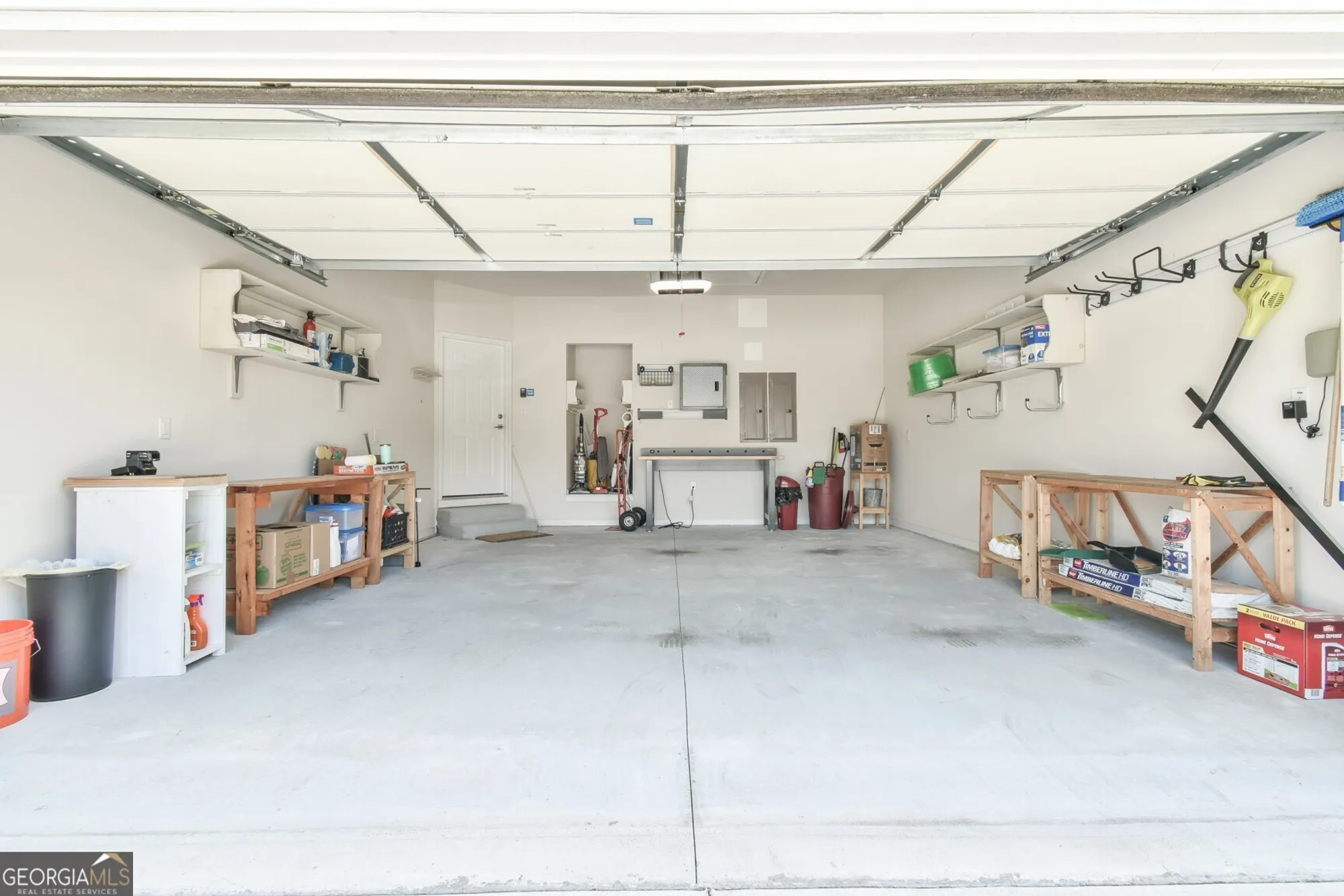 Property Slideshow image 36 of 45 | 6407 lantern rdg # 2, Hoschton, GA, 30548