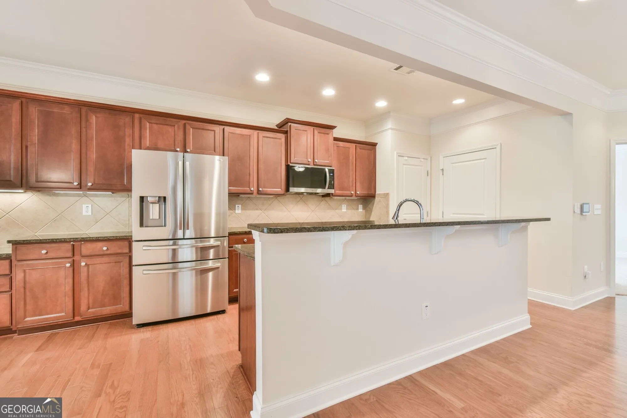 Property Slideshow image 9 of 45 | 6407 lantern rdg # 2, Hoschton, GA, 30548