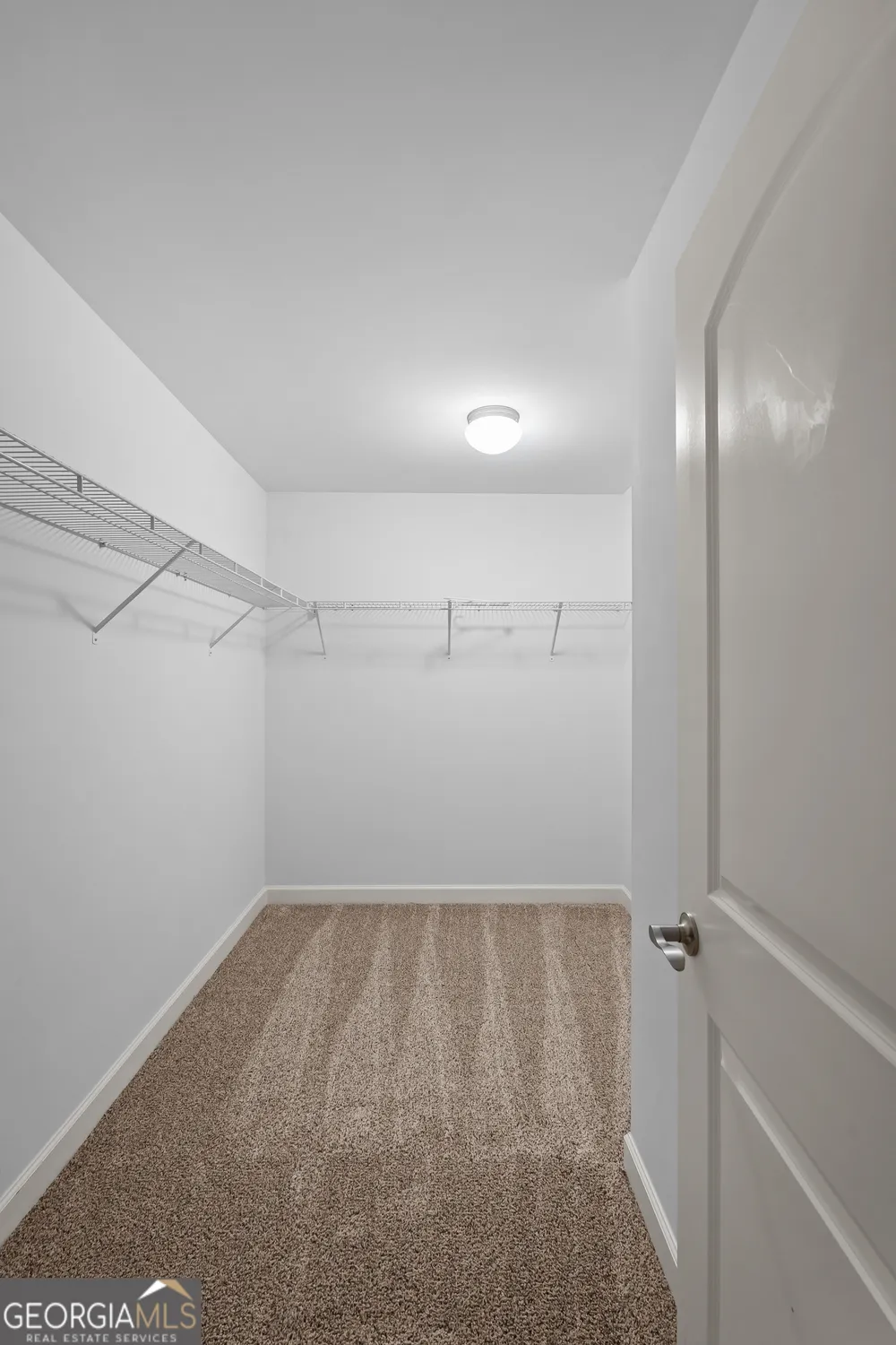 Property Slideshow image 22 of 29 | 1976 grove field ln 33, Marietta, GA, 30064