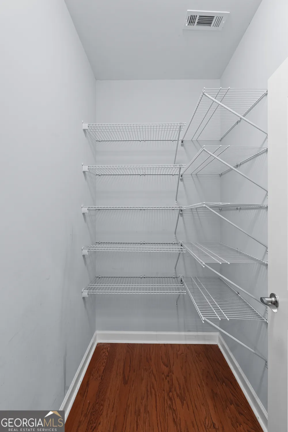 Property Slideshow image 28 of 29 | 1976 grove field ln 33, Marietta, GA, 30064