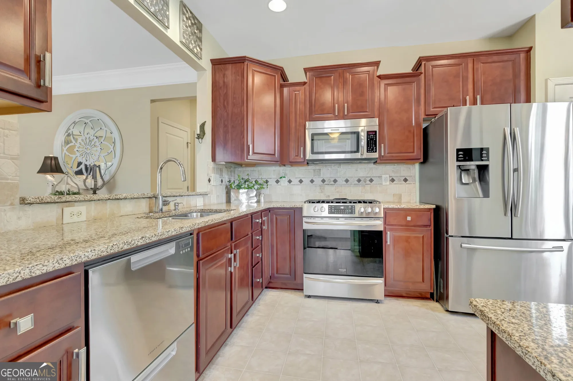 Property Slideshow image 8 of 56 | 226 english ivy dr, Griffin, GA, 30223