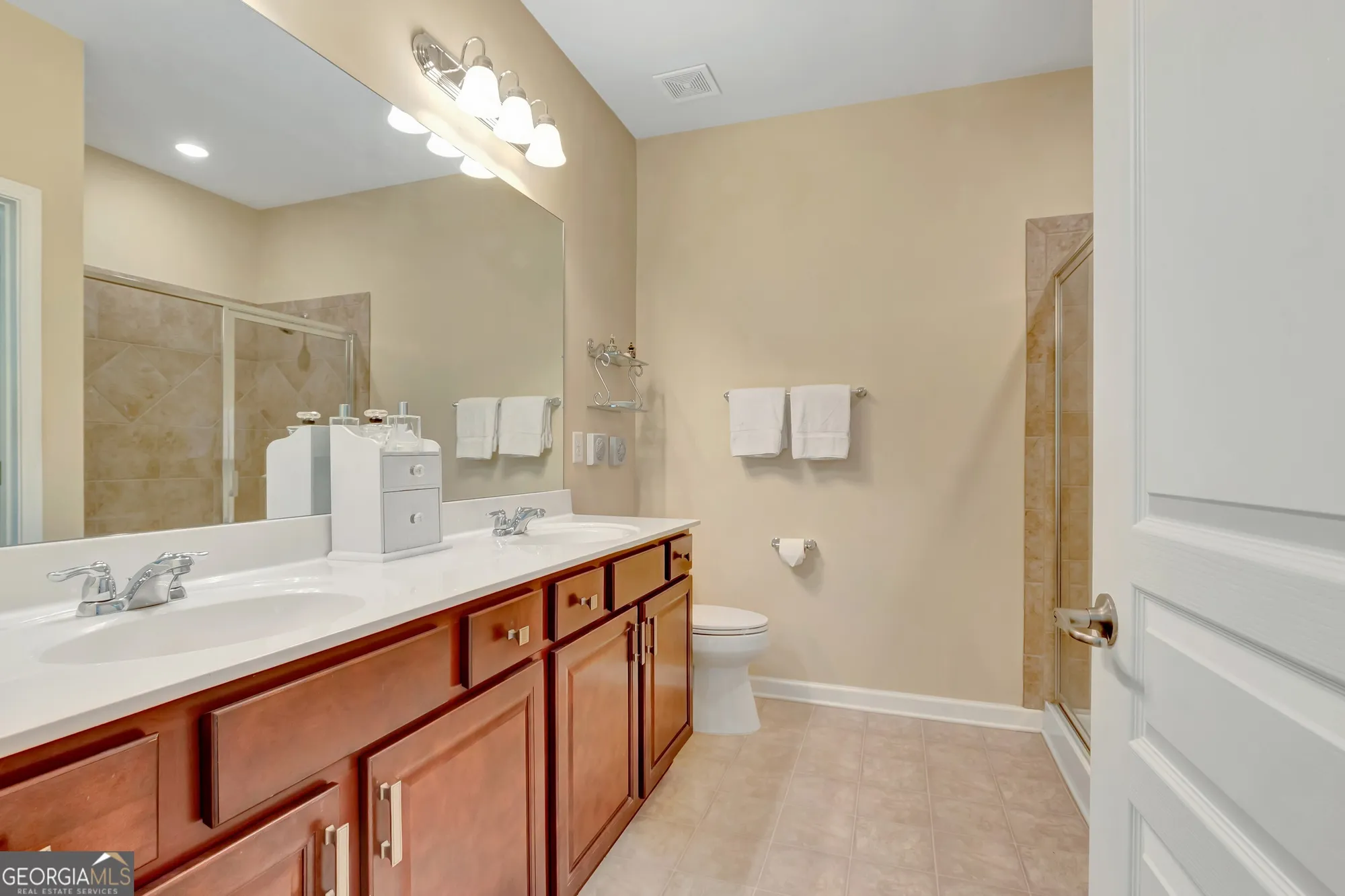 Property Slideshow image 25 of 56 | 226 english ivy dr, Griffin, GA, 30223