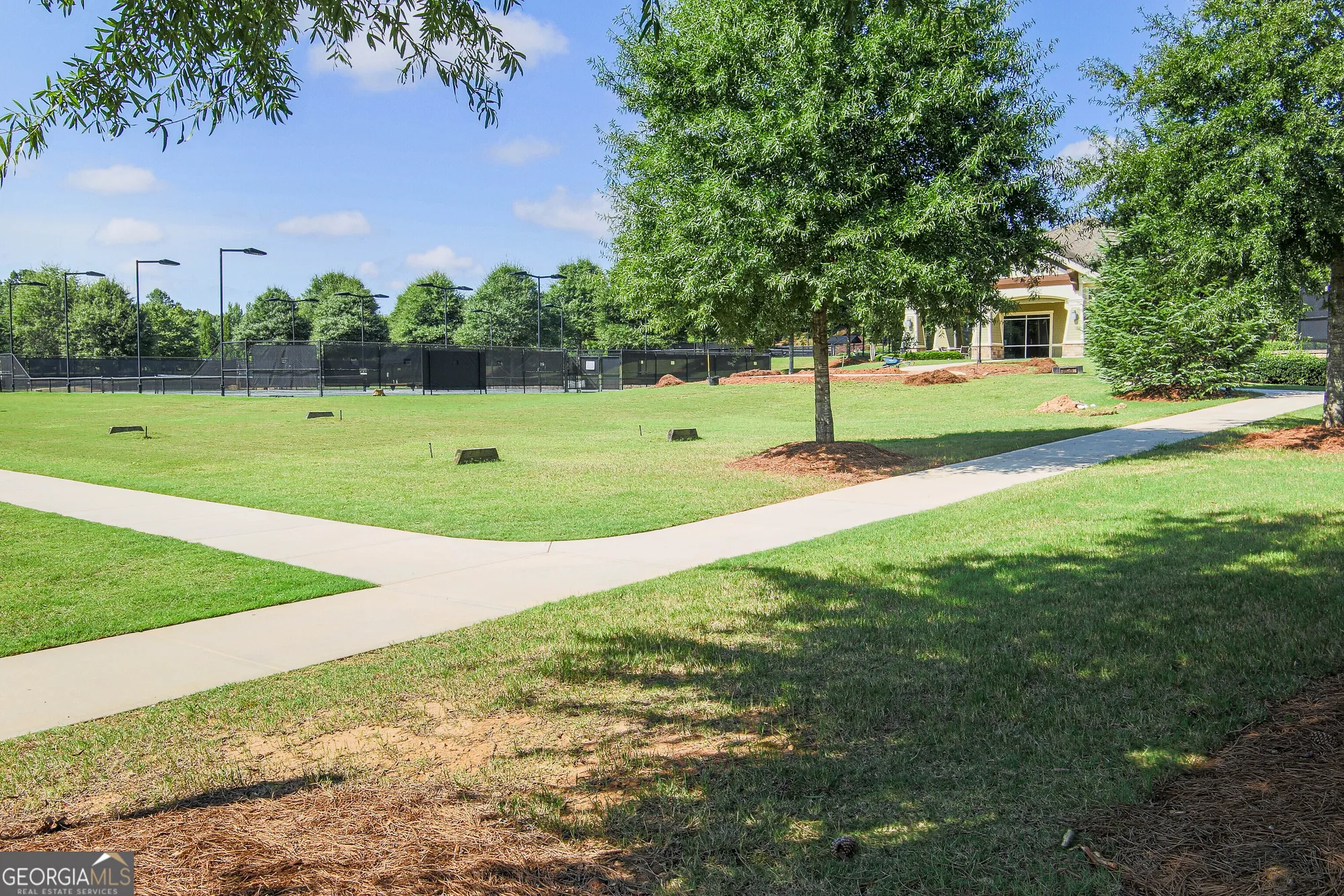 Property Slideshow image 46 of 56 | 226 english ivy dr, Griffin, GA, 30223