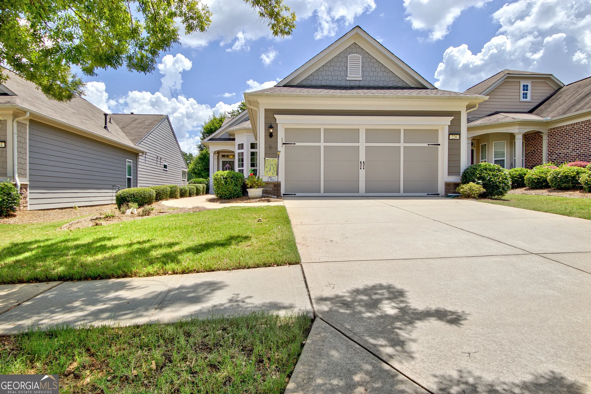 Property Slideshow image 1 of 56 | 226 english ivy dr, Griffin, GA, 30223