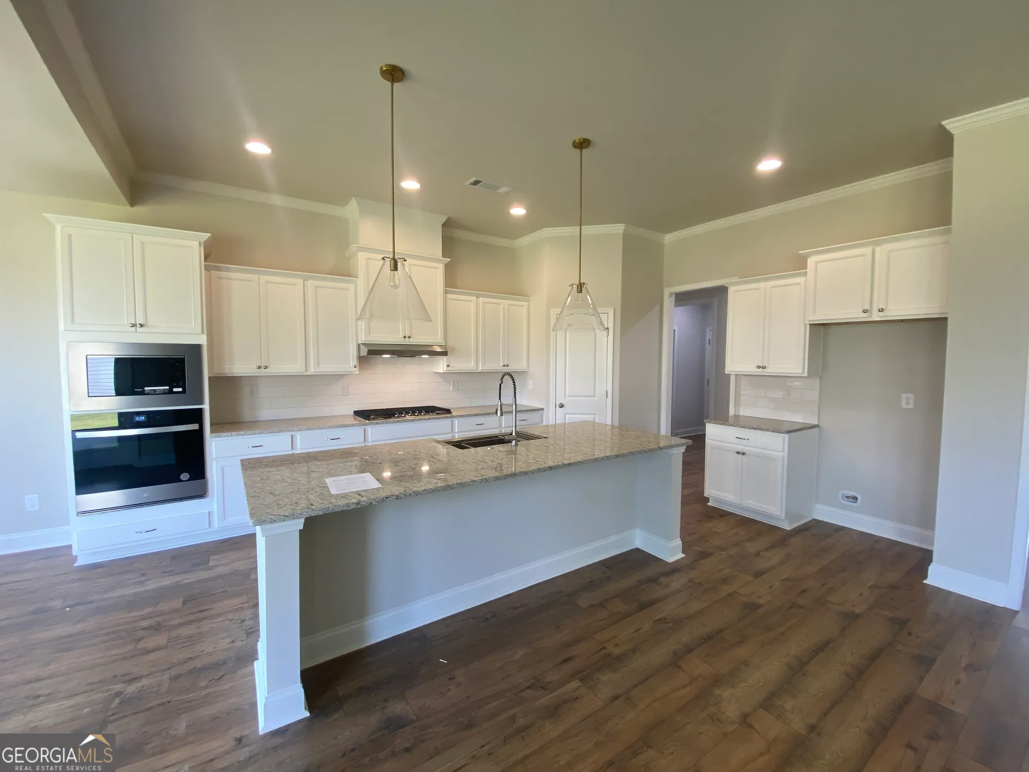 Property Slideshow image 31 of 74 | 150 oakdale rd # 32, Jefferson, GA, 30549