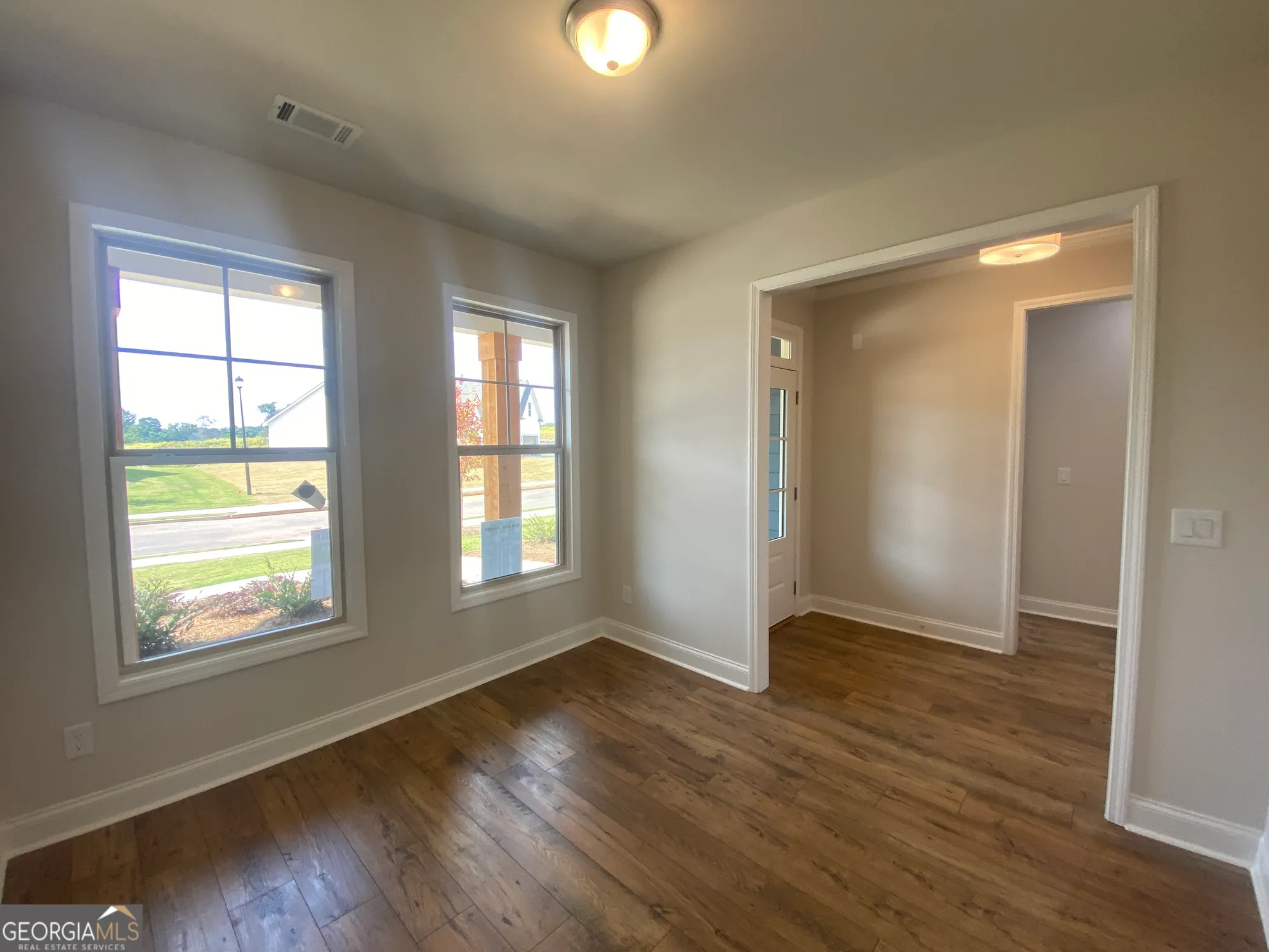 Property Slideshow image 8 of 74 | 150 oakdale rd # 32, Jefferson, GA, 30549