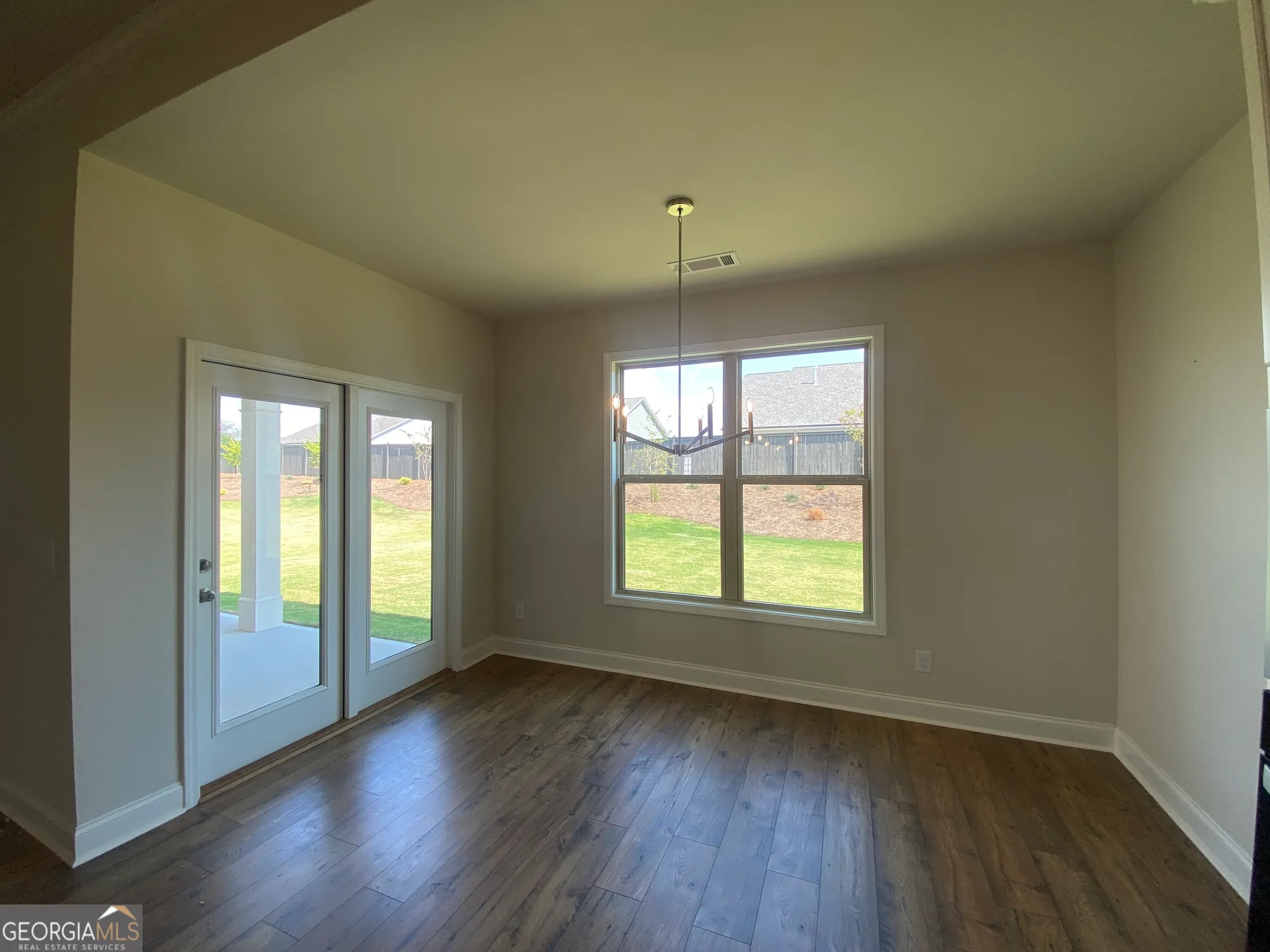 Property Slideshow image 22 of 74 | 150 oakdale rd # 32, Jefferson, GA, 30549