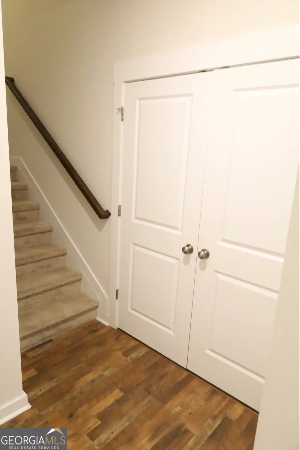 Property Slideshow image 11 of 19 | 2845 long shadow ct, Snellville, GA, 30078