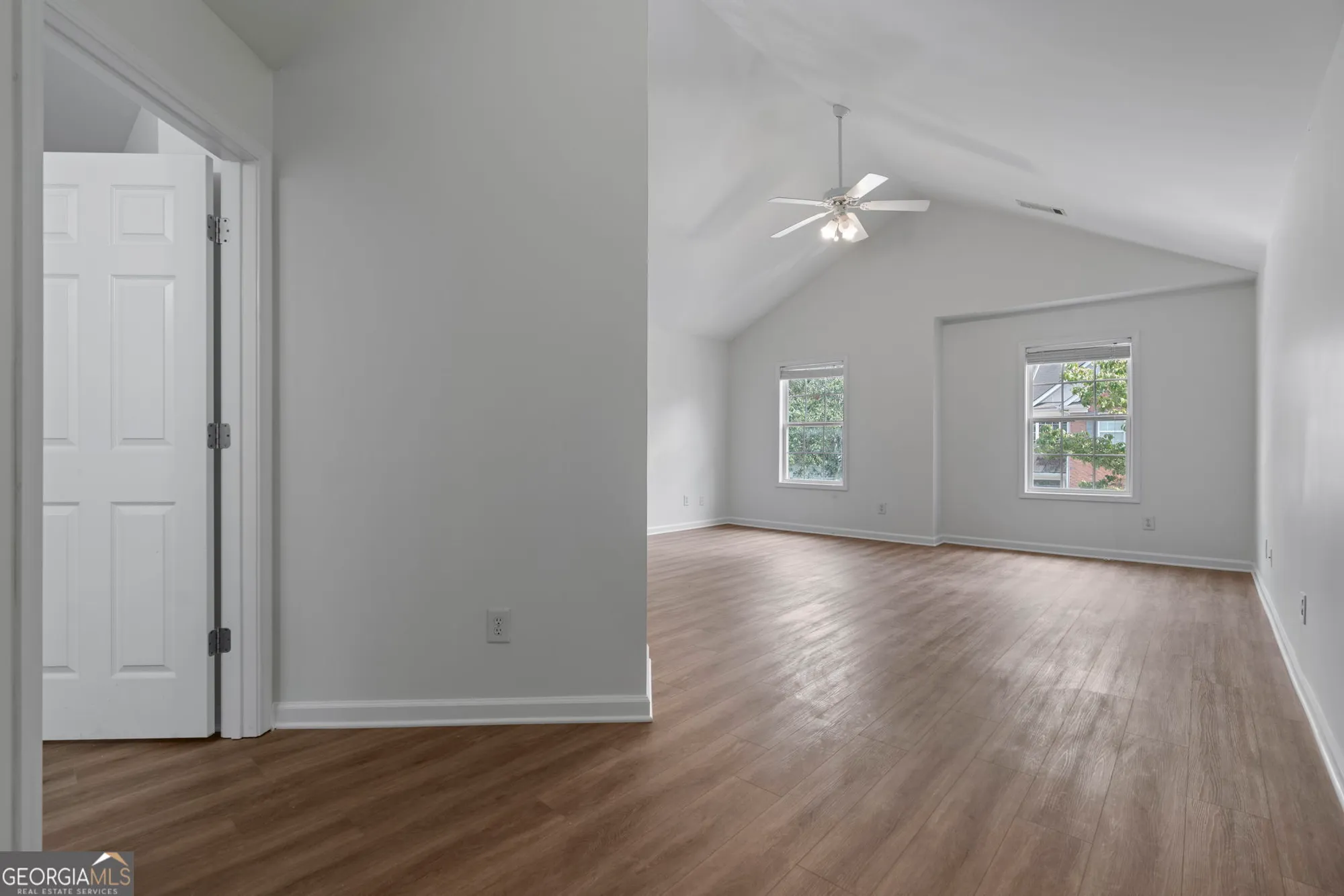 Property Slideshow image 6 of 23 | 374 creek manor way, Suwanee, GA, 30024