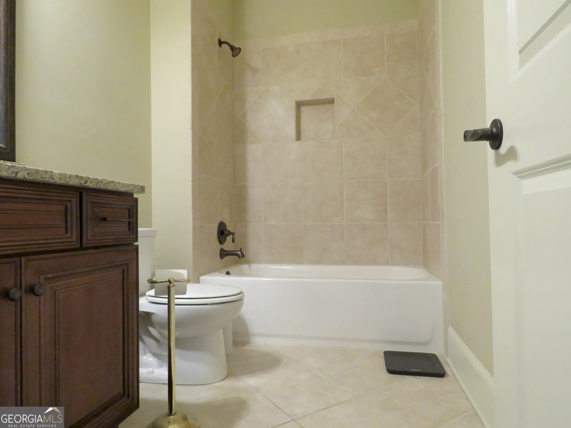 Property Slideshow image 60 of 104 | 118 cedarcrest village ct # 118, Acworth, GA, 30101