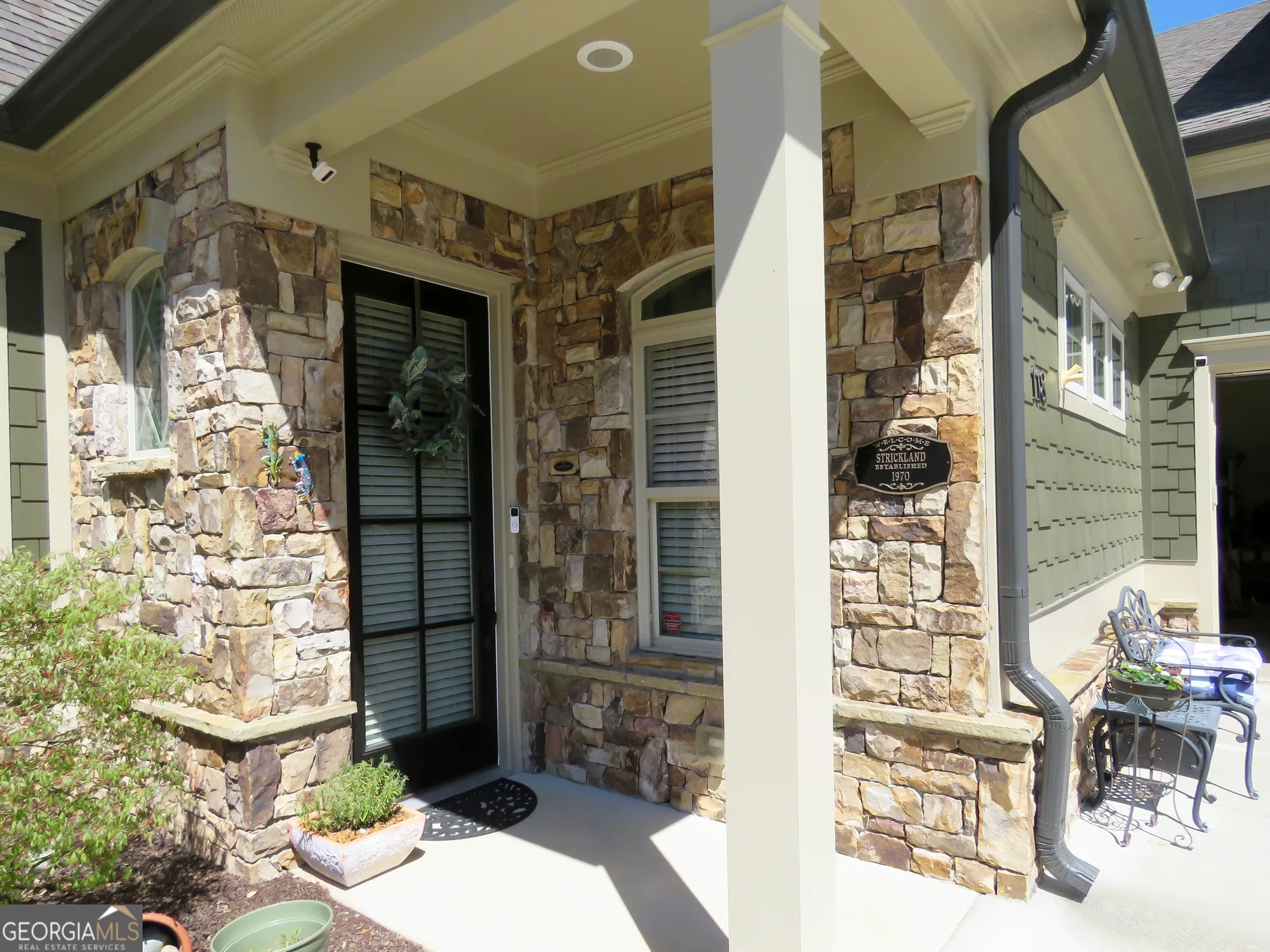 Property Slideshow image 4 of 104 | 118 cedarcrest village ct # 118, Acworth, GA, 30101
