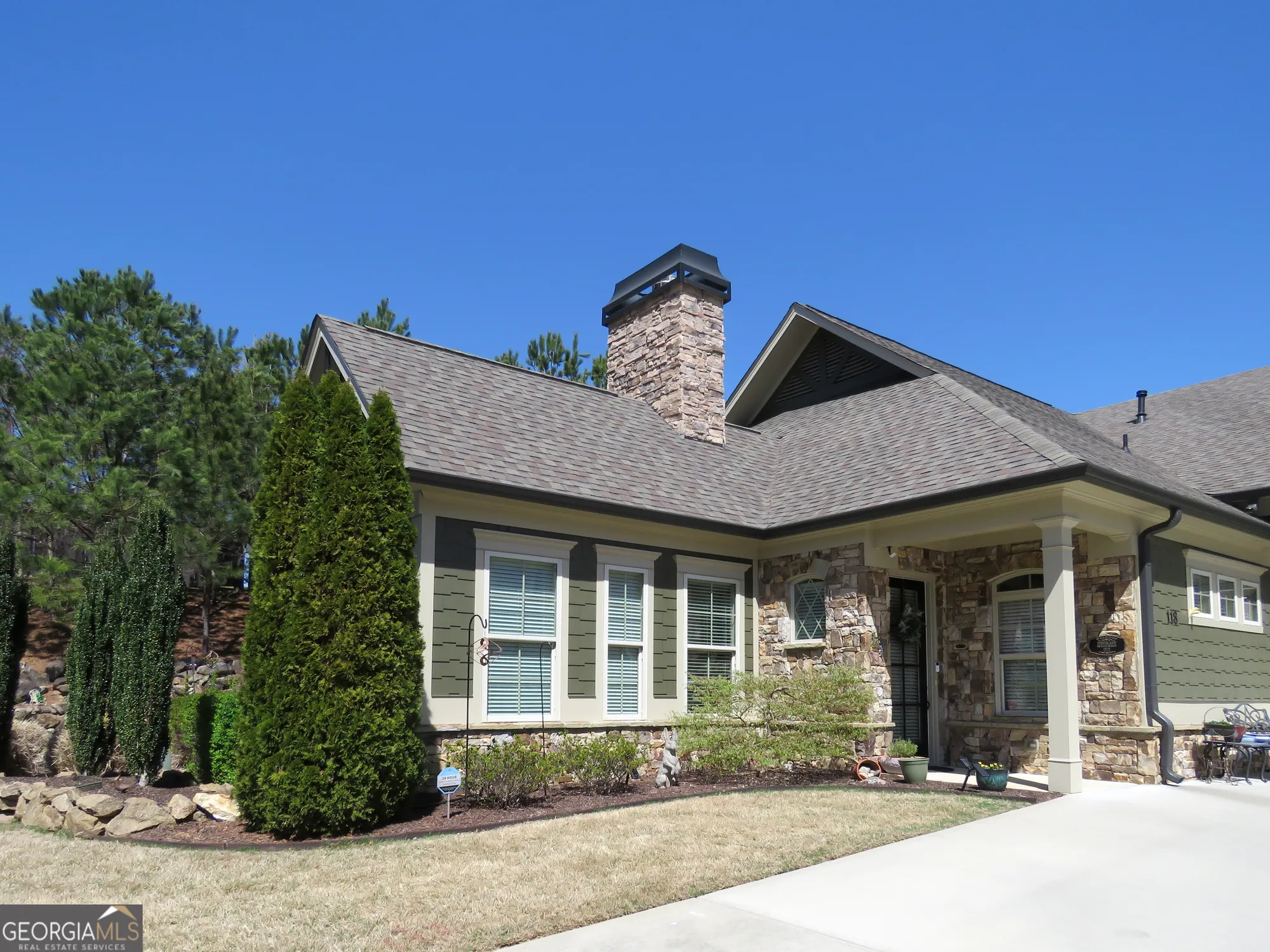 Property Slideshow image 7 of 104 | 118 cedarcrest village ct # 118, Acworth, GA, 30101