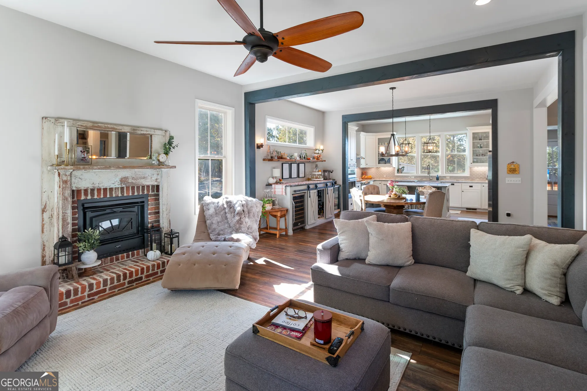 Property Slideshow image 11 of 51 | 6435 looper lake dr, Flowery Branch, GA, 30542