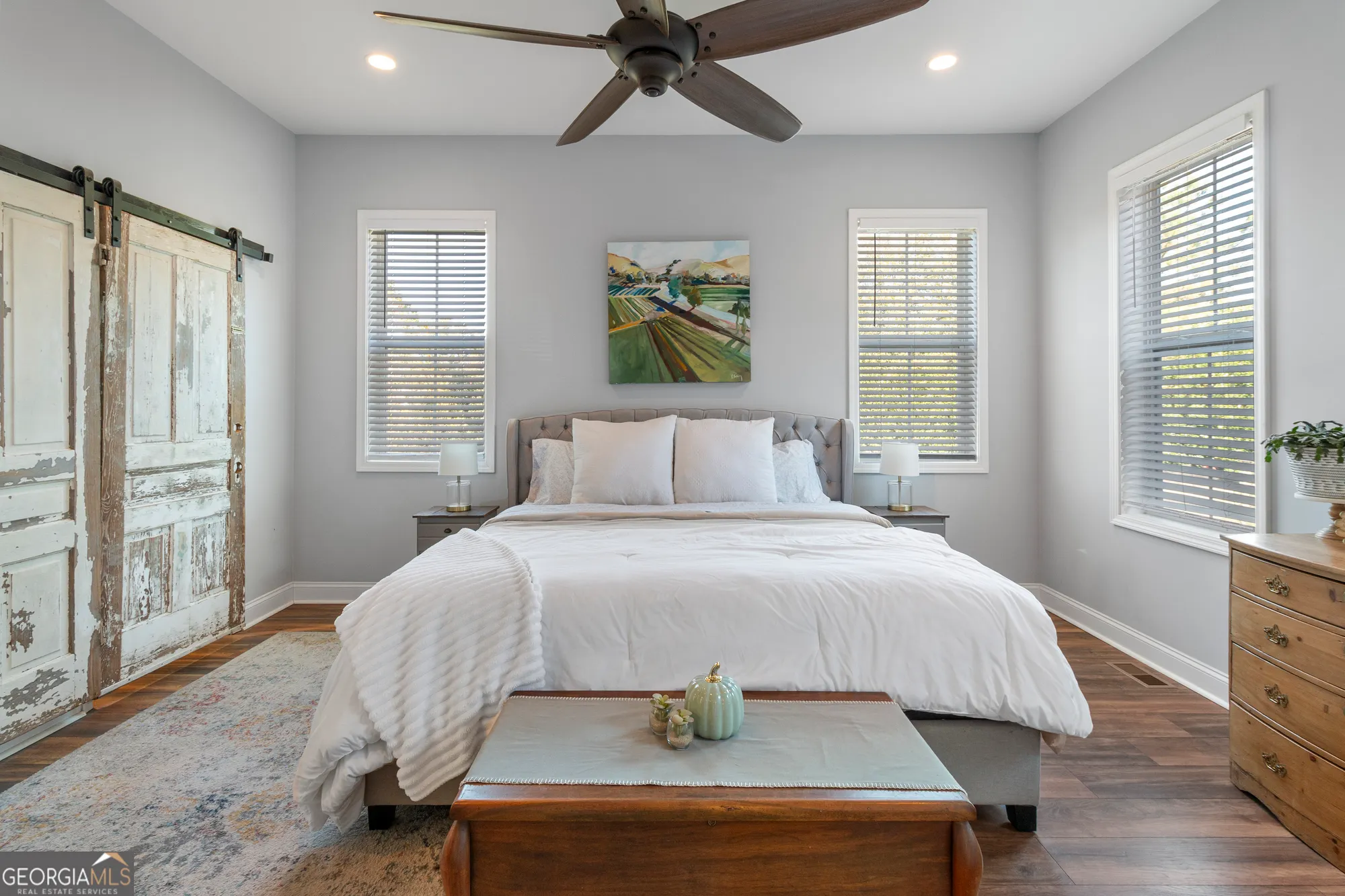 Property Slideshow image 19 of 51 | 6435 looper lake dr, Flowery Branch, GA, 30542