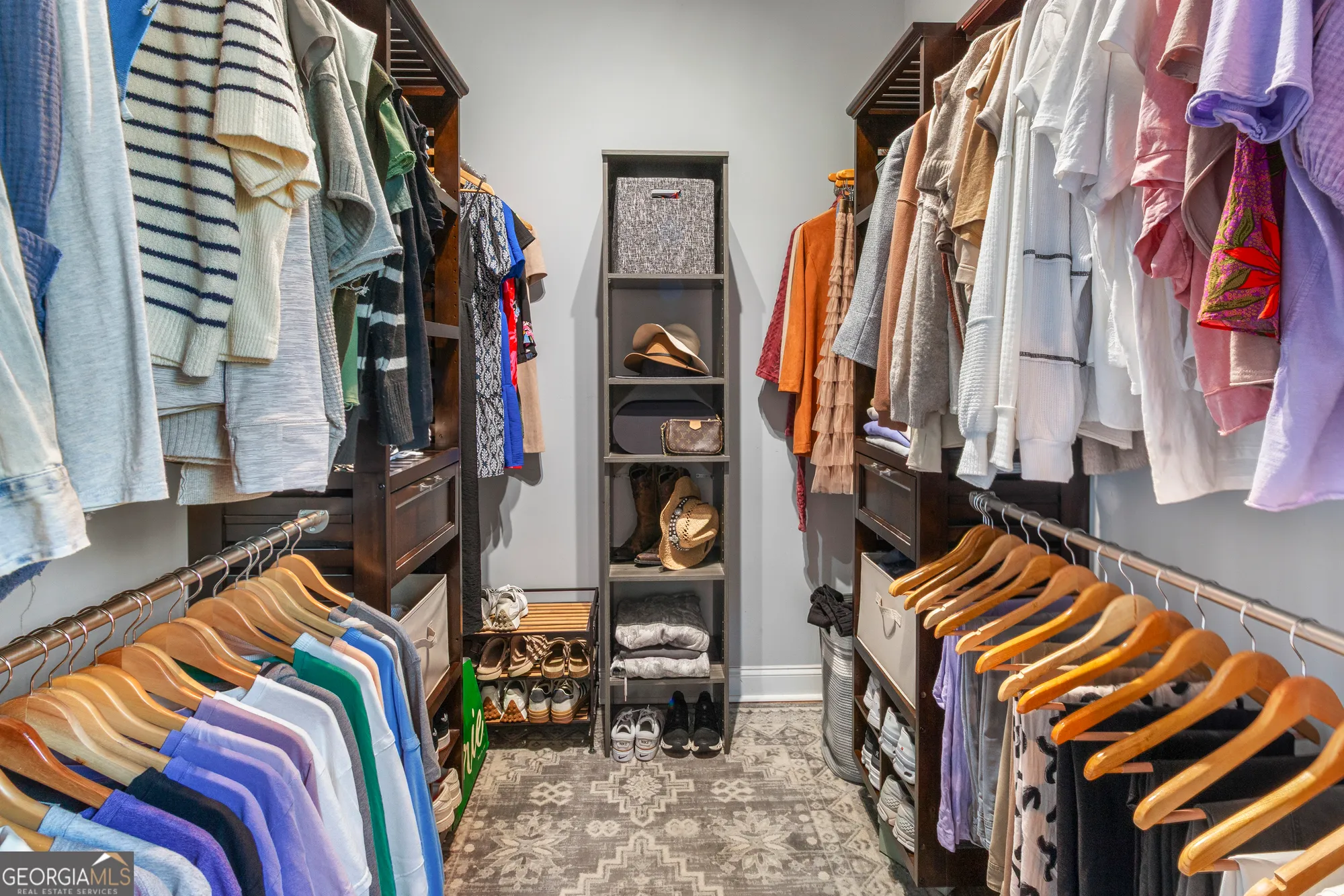 Property Slideshow image 25 of 51 | 6435 looper lake dr, Flowery Branch, GA, 30542