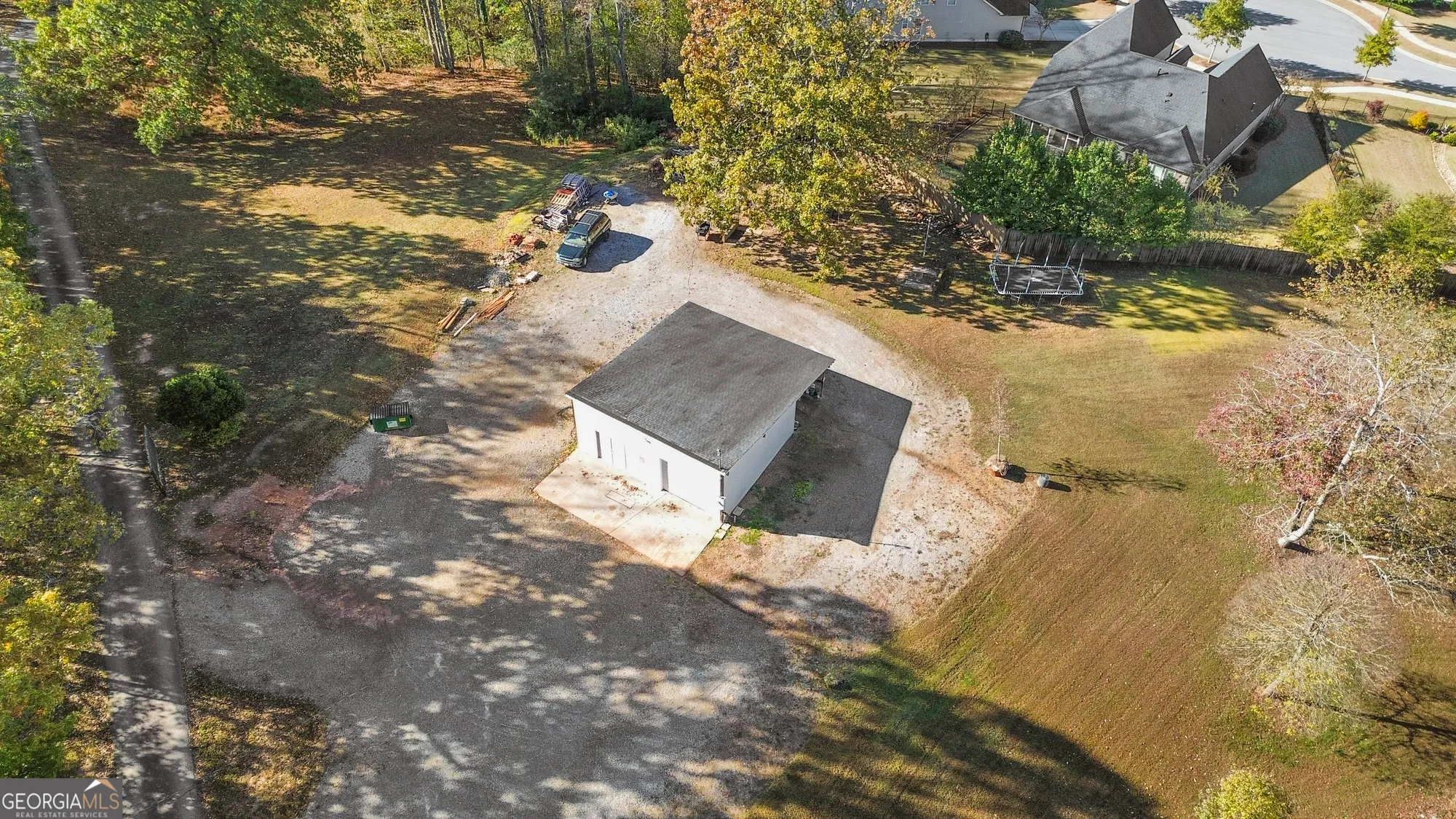 Property Slideshow image 47 of 51 | 6435 looper lake dr, Flowery Branch, GA, 30542