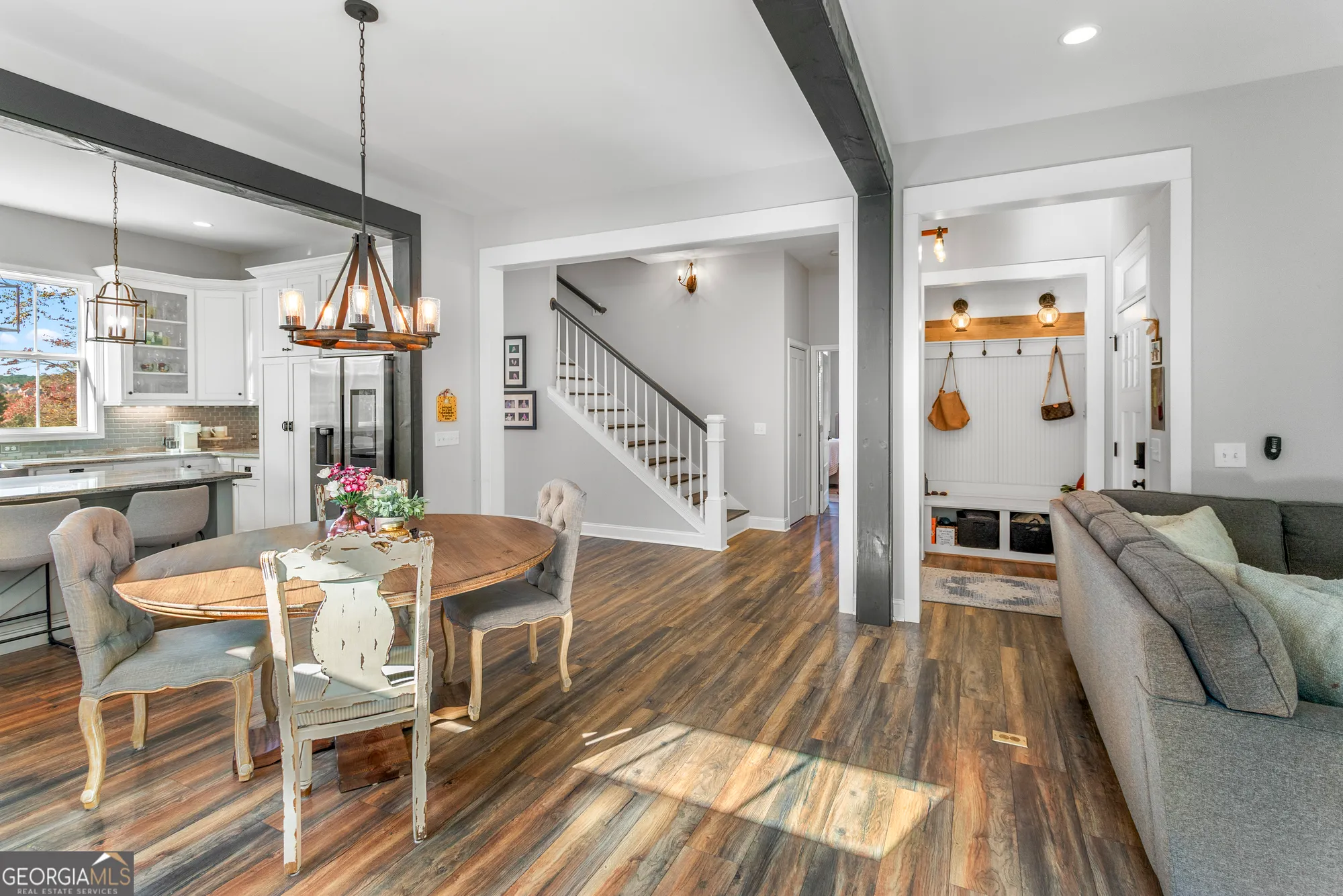 Property Slideshow image 12 of 51 | 6435 looper lake dr, Flowery Branch, GA, 30542