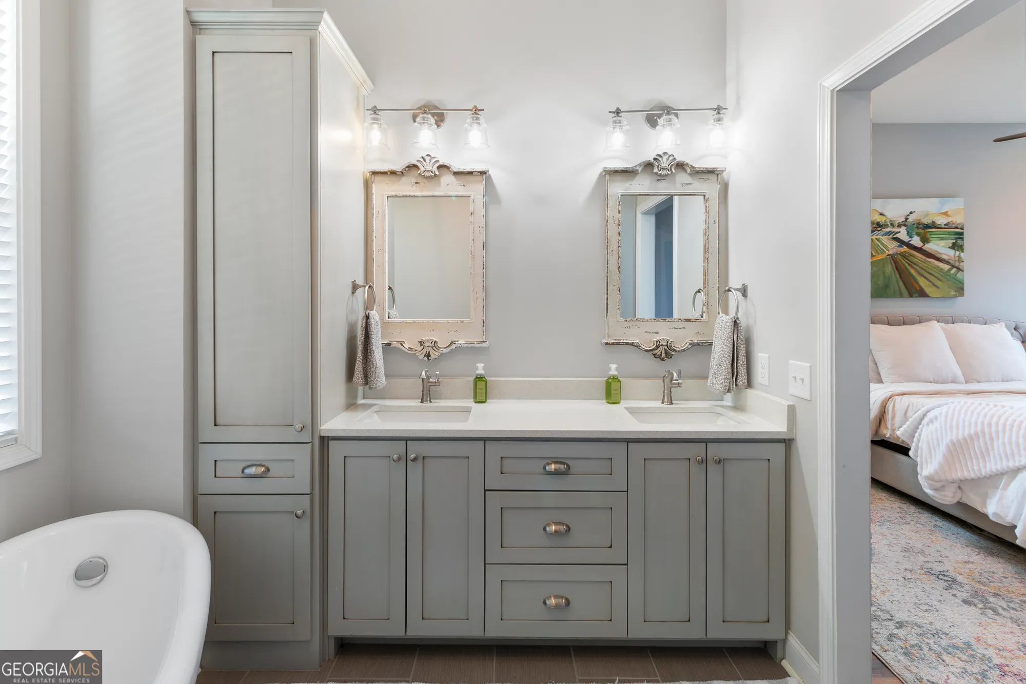 Property Slideshow image 22 of 51 | 6435 looper lake dr, Flowery Branch, GA, 30542