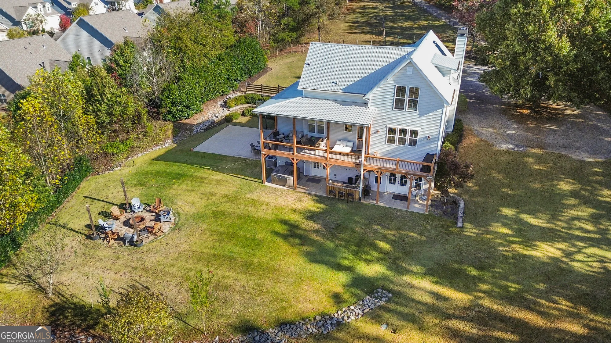 Property Slideshow image 7 of 51 | 6435 looper lake dr, Flowery Branch, GA, 30542