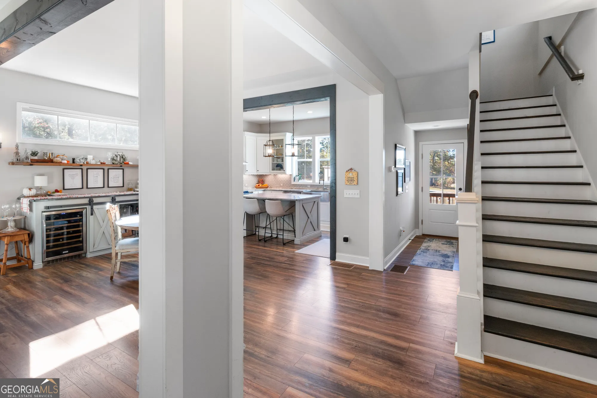 Property Slideshow image 9 of 51 | 6435 looper lake dr, Flowery Branch, GA, 30542