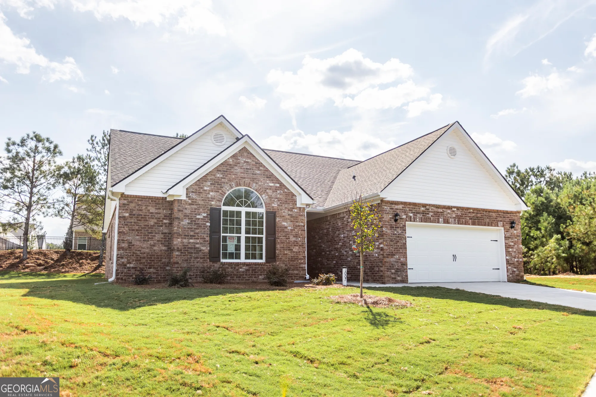 Property Slideshow image 2 of 42 | 967 park place st, Social Circle, GA, 30025