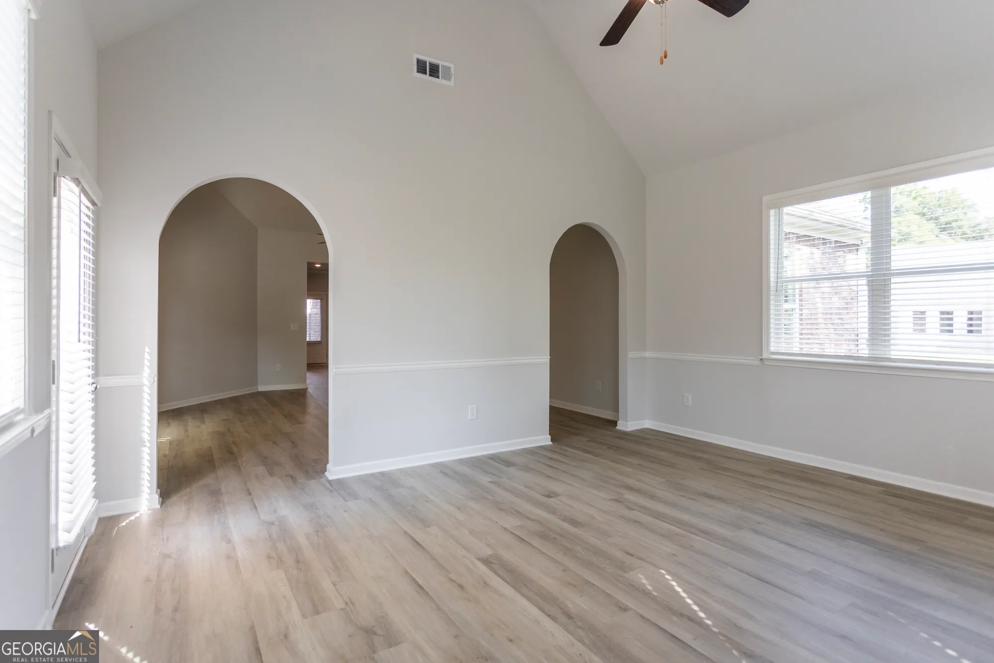 Property Slideshow image 23 of 42 | 1007 towne cir, Social Circle, GA, 30025