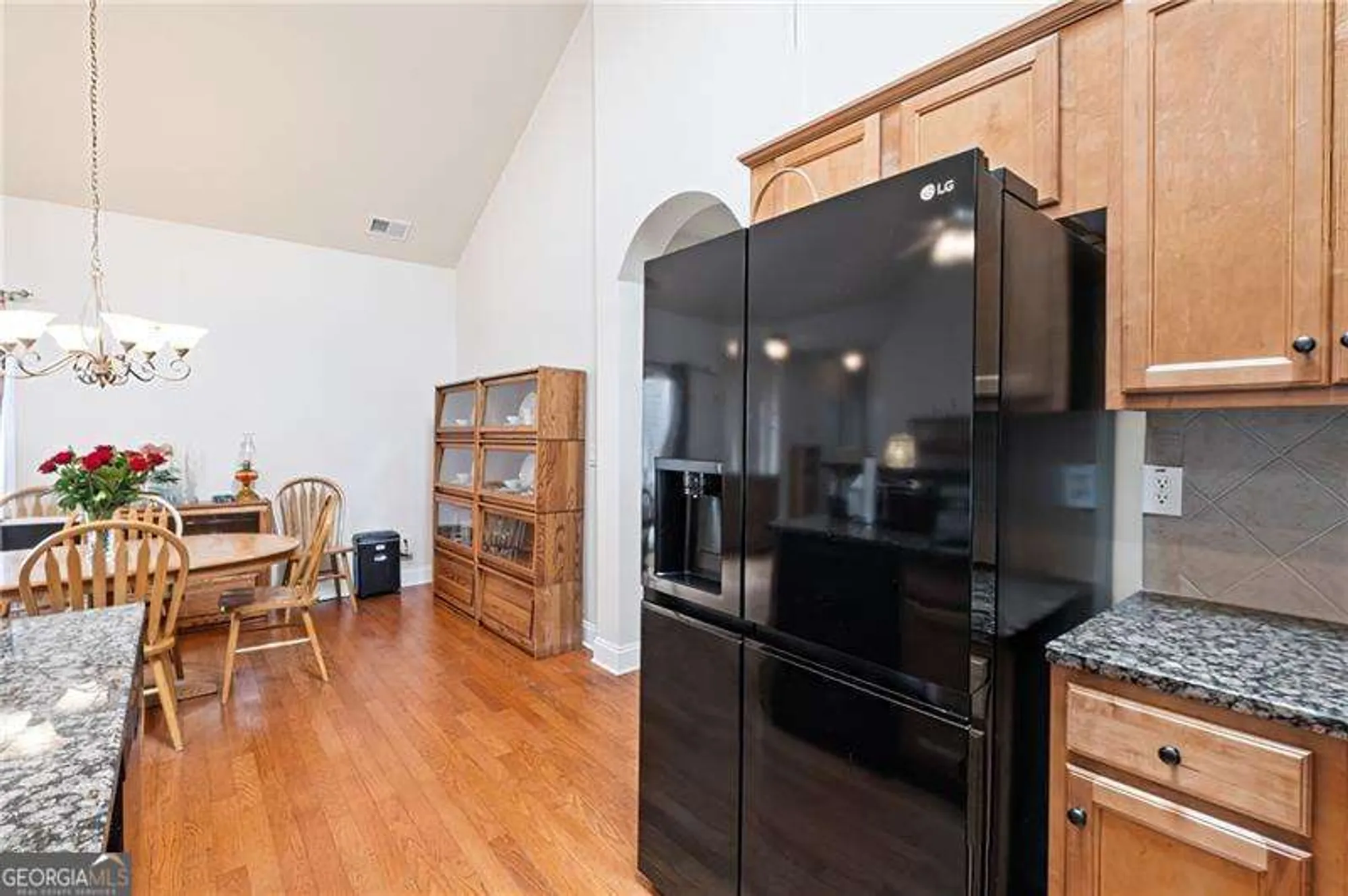 Property Slideshow image 15 of 32 | 329 acuba vw, Woodstock, GA, 30188