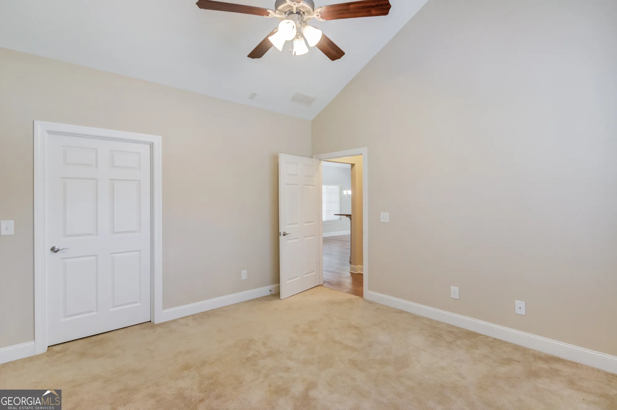 Property Slideshow image 27 of 42 | 4321 lanier ridge walk, Cumming, GA, 30041