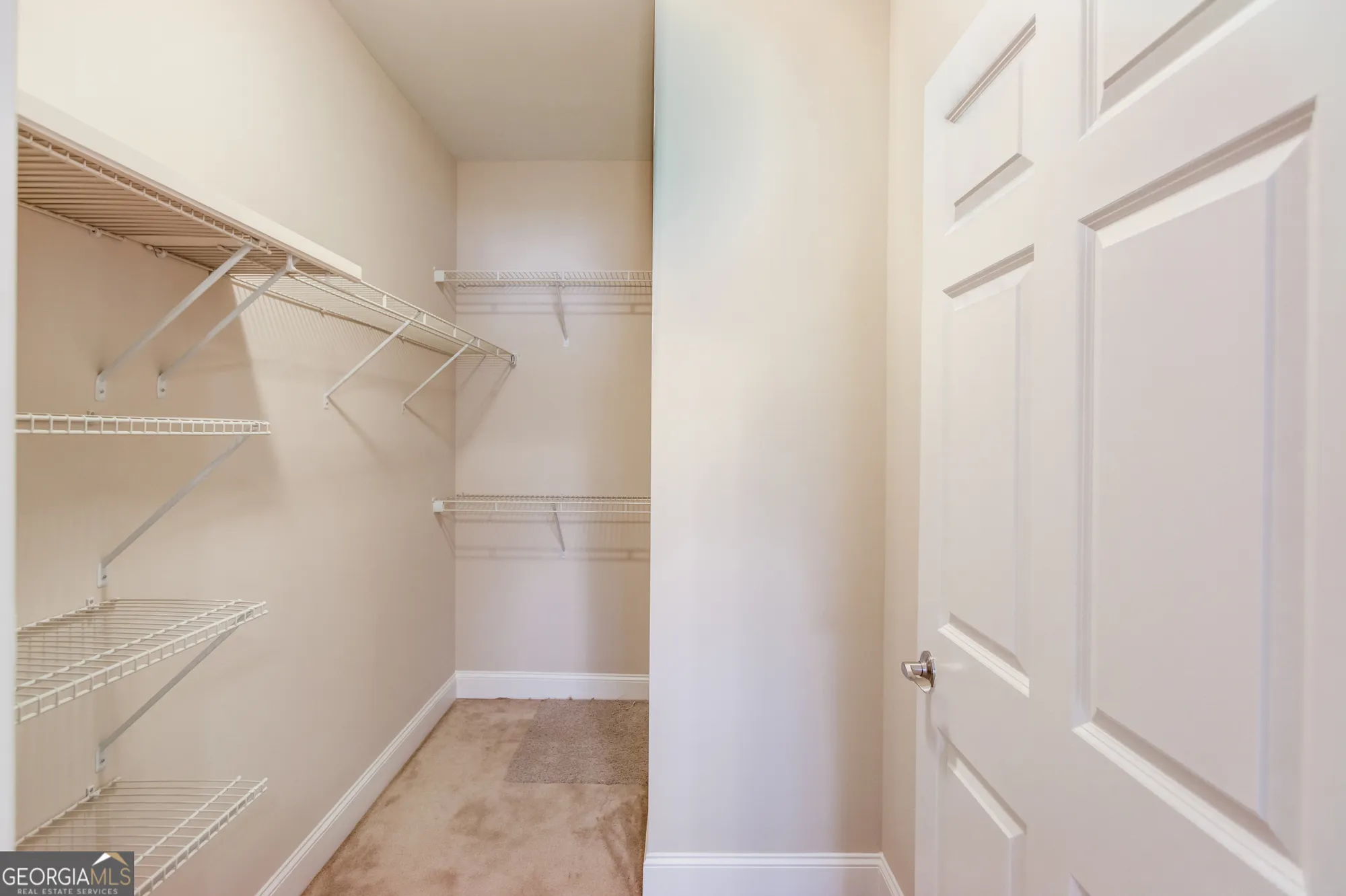 Property Slideshow image 28 of 42 | 4321 lanier ridge walk, Cumming, GA, 30041